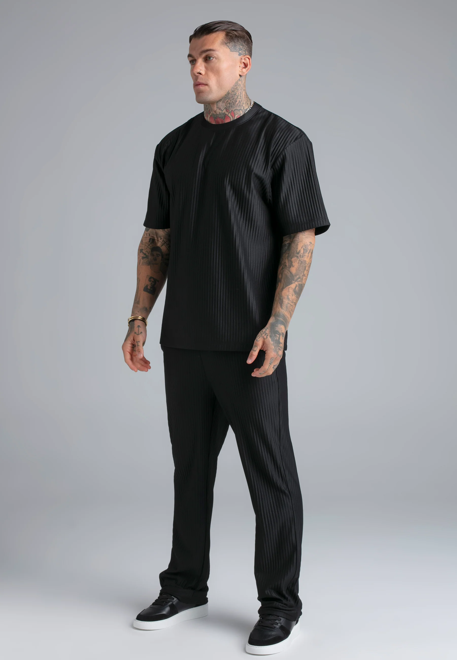 Black Plisse T-Shirt - Image 4