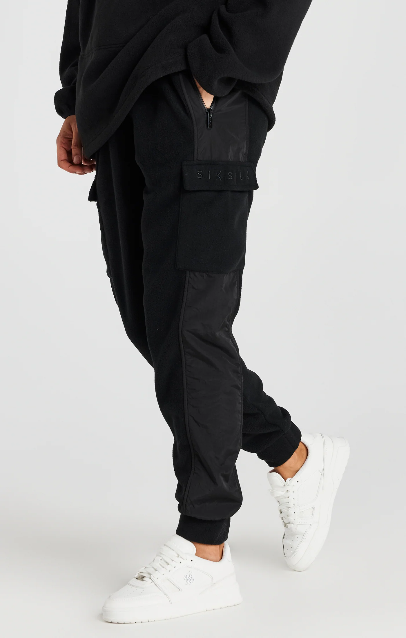 Black Polar Fleece Relaxed Jogger - Image 2