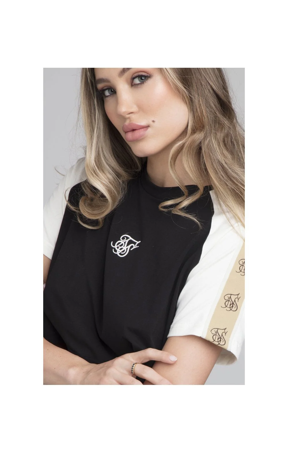 SikSilk Premium Tape Crop Tee - Black - Image 2
