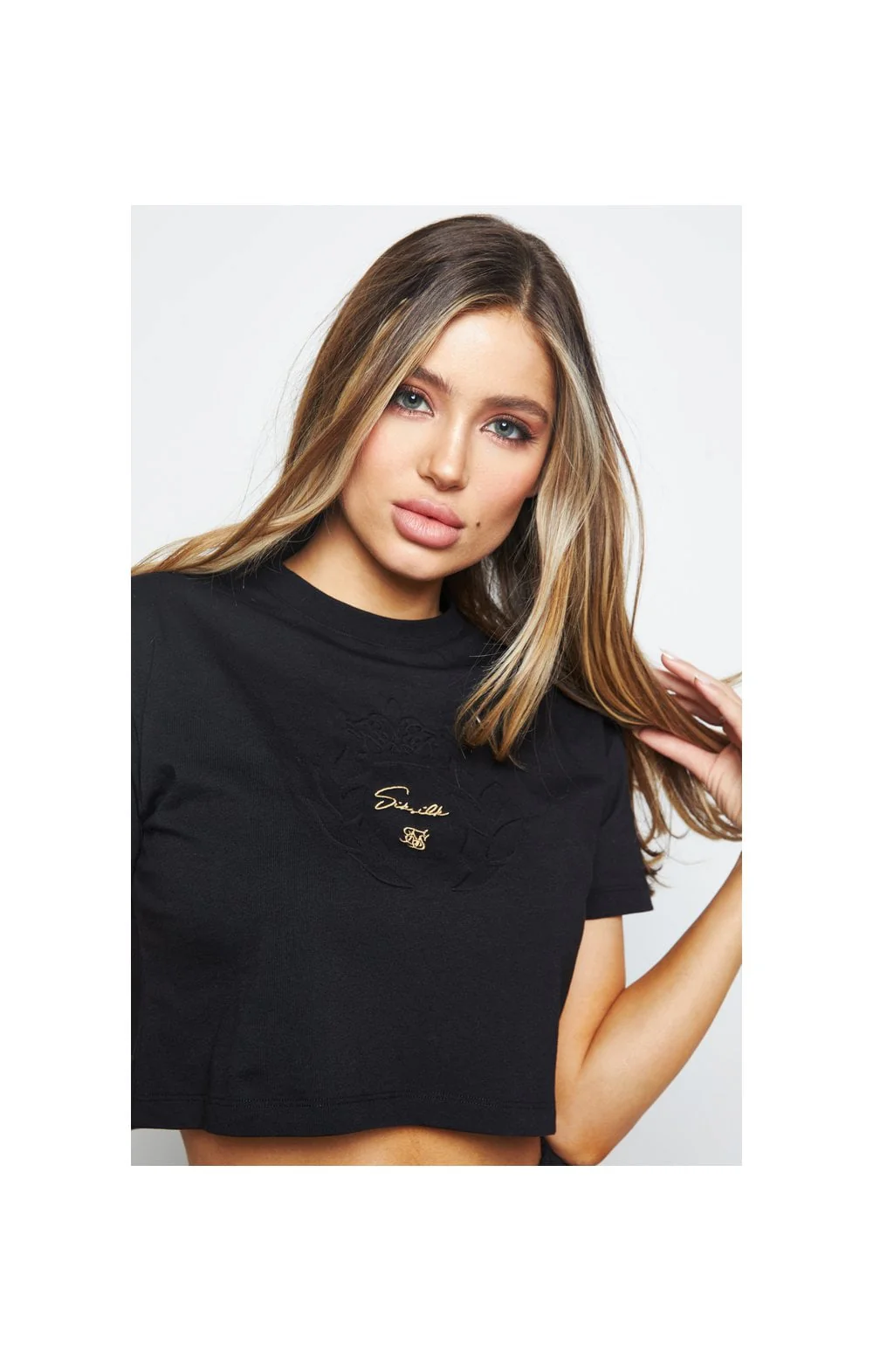 SikSilk Prestige Crop Top - Black - Image 2