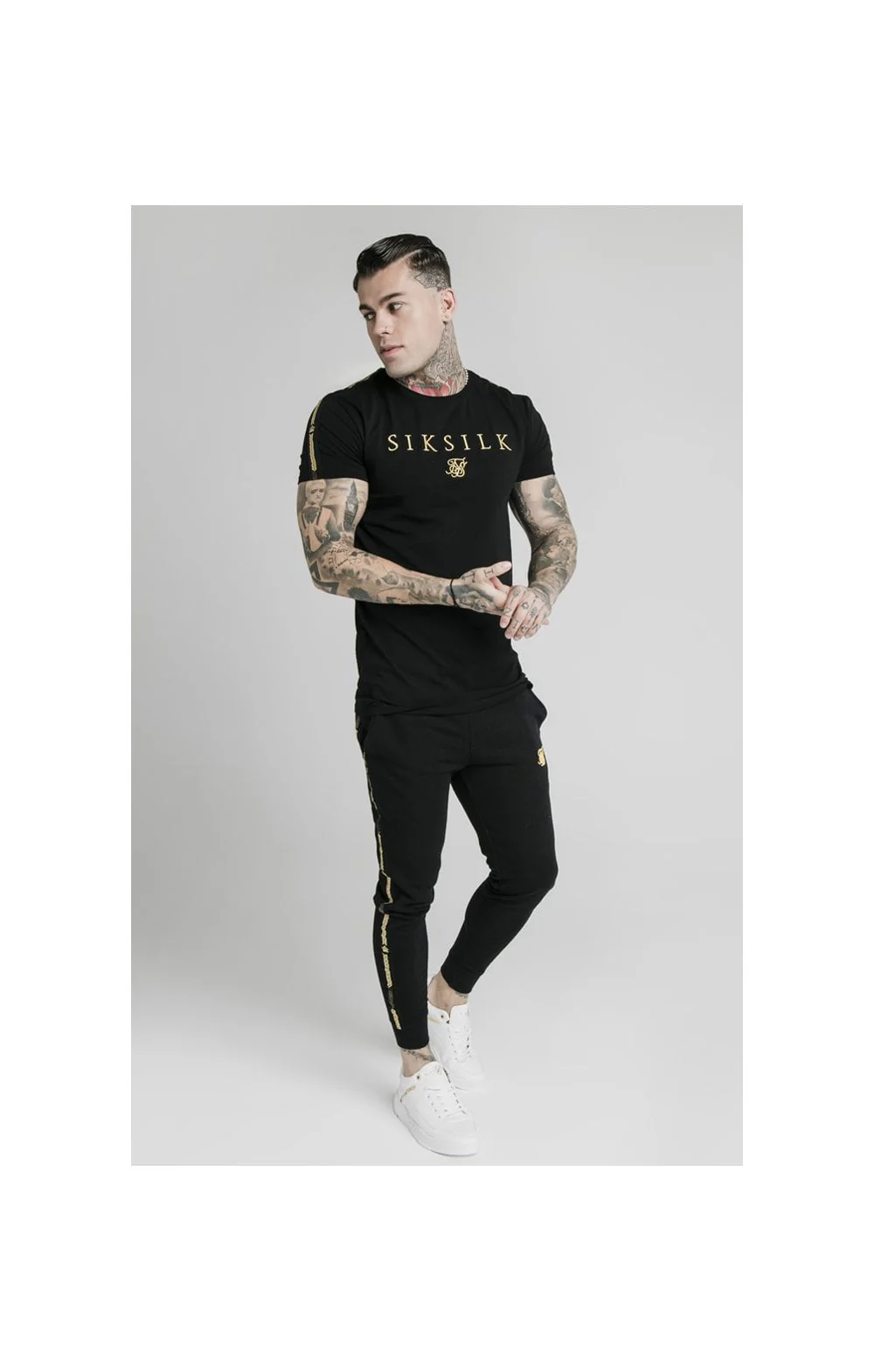 SikSilk Prestige Straight Hem Gym Tee - Black & Gold - Image 3