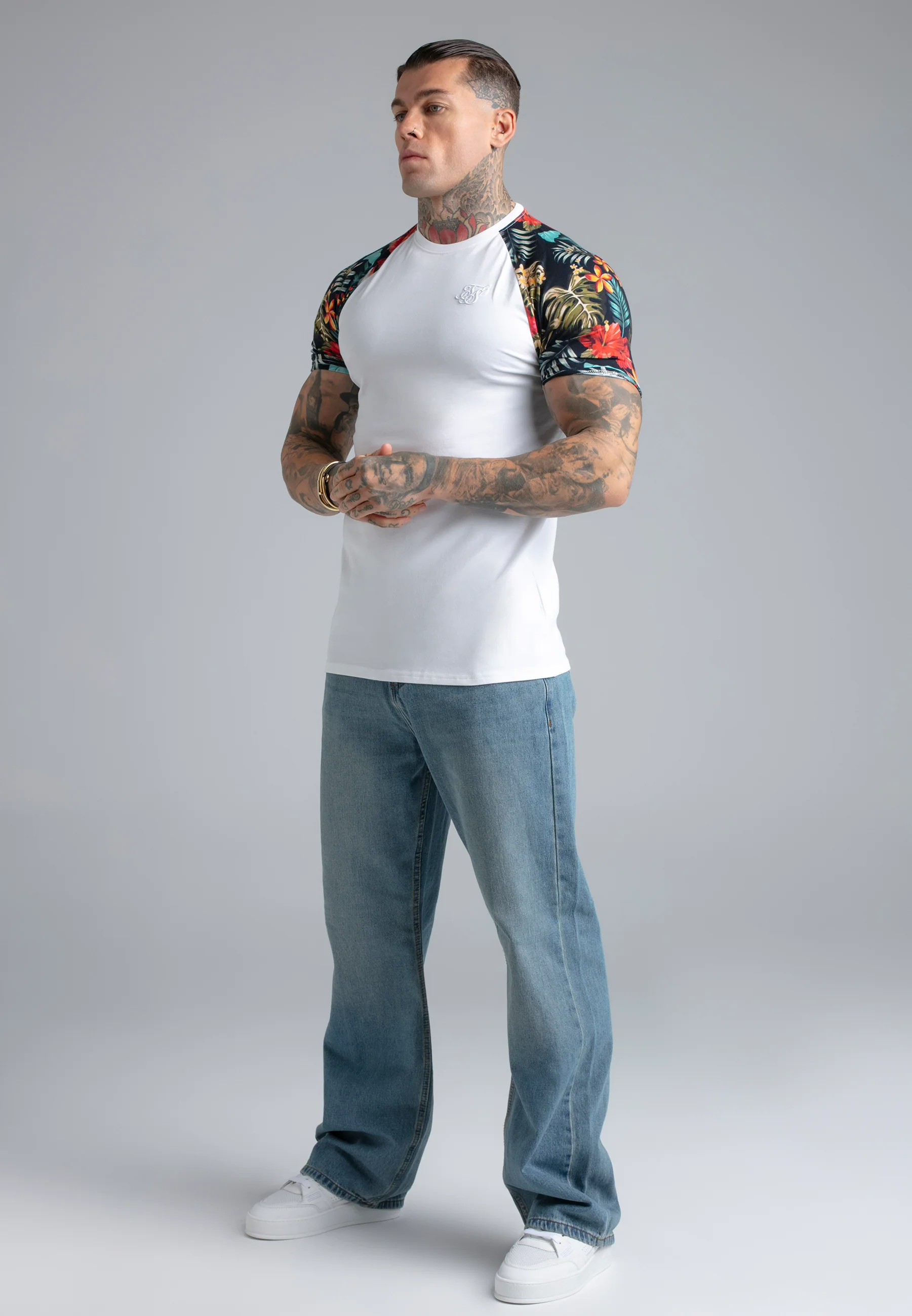 White Raglan T-Shirt - Image 4