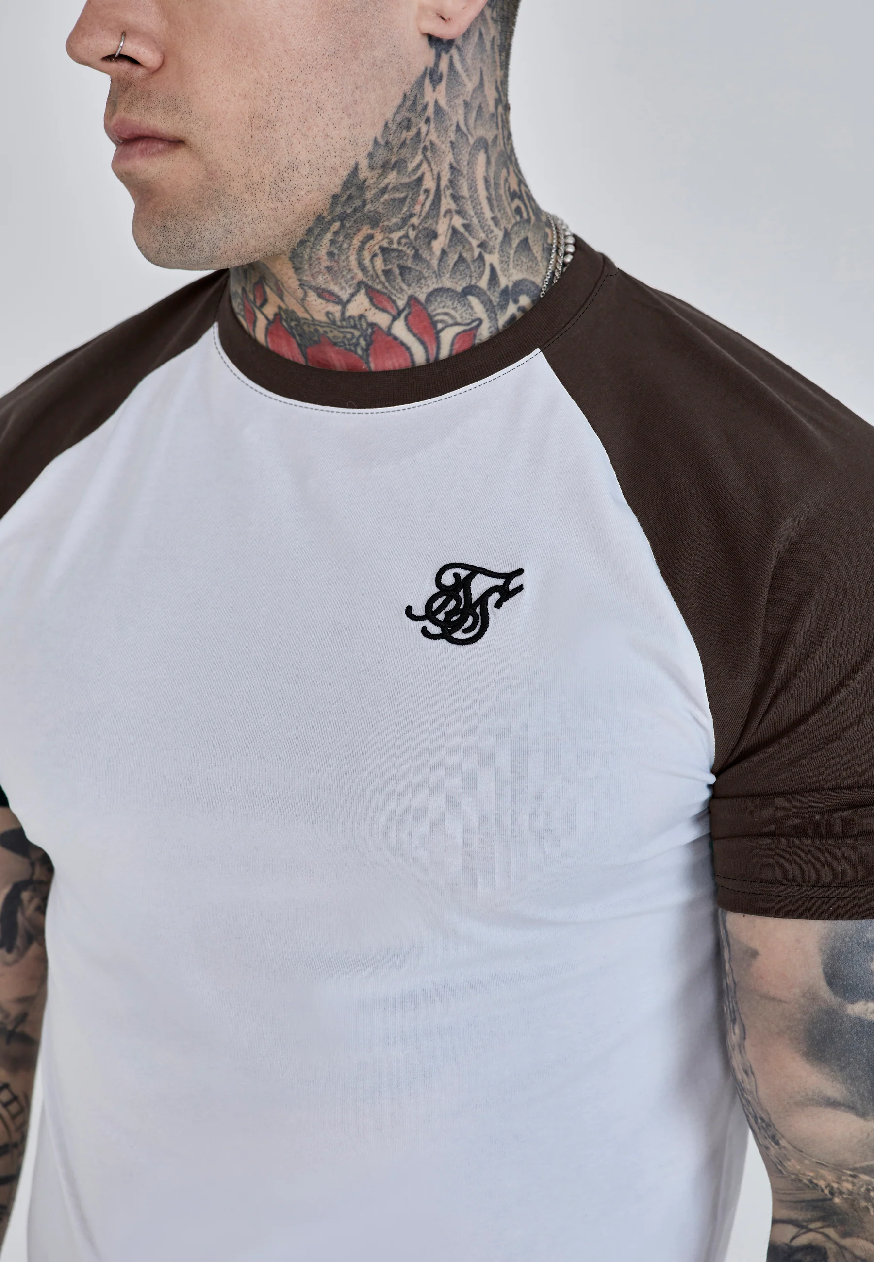 White and Brown Raglan T-Shirt - Image 3