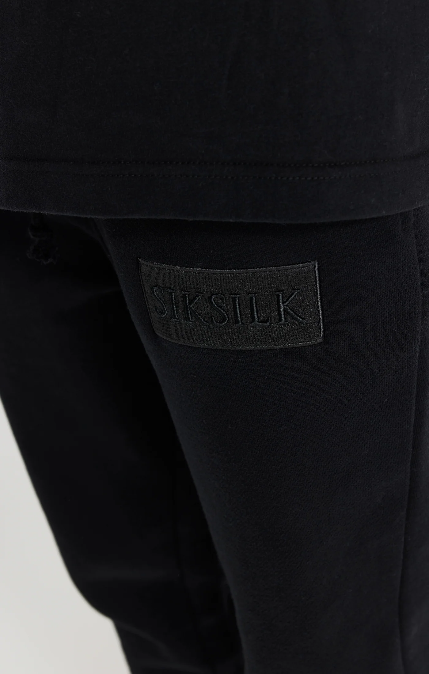 Black Relaxed Fit Cuffed Jogger - Image 5
