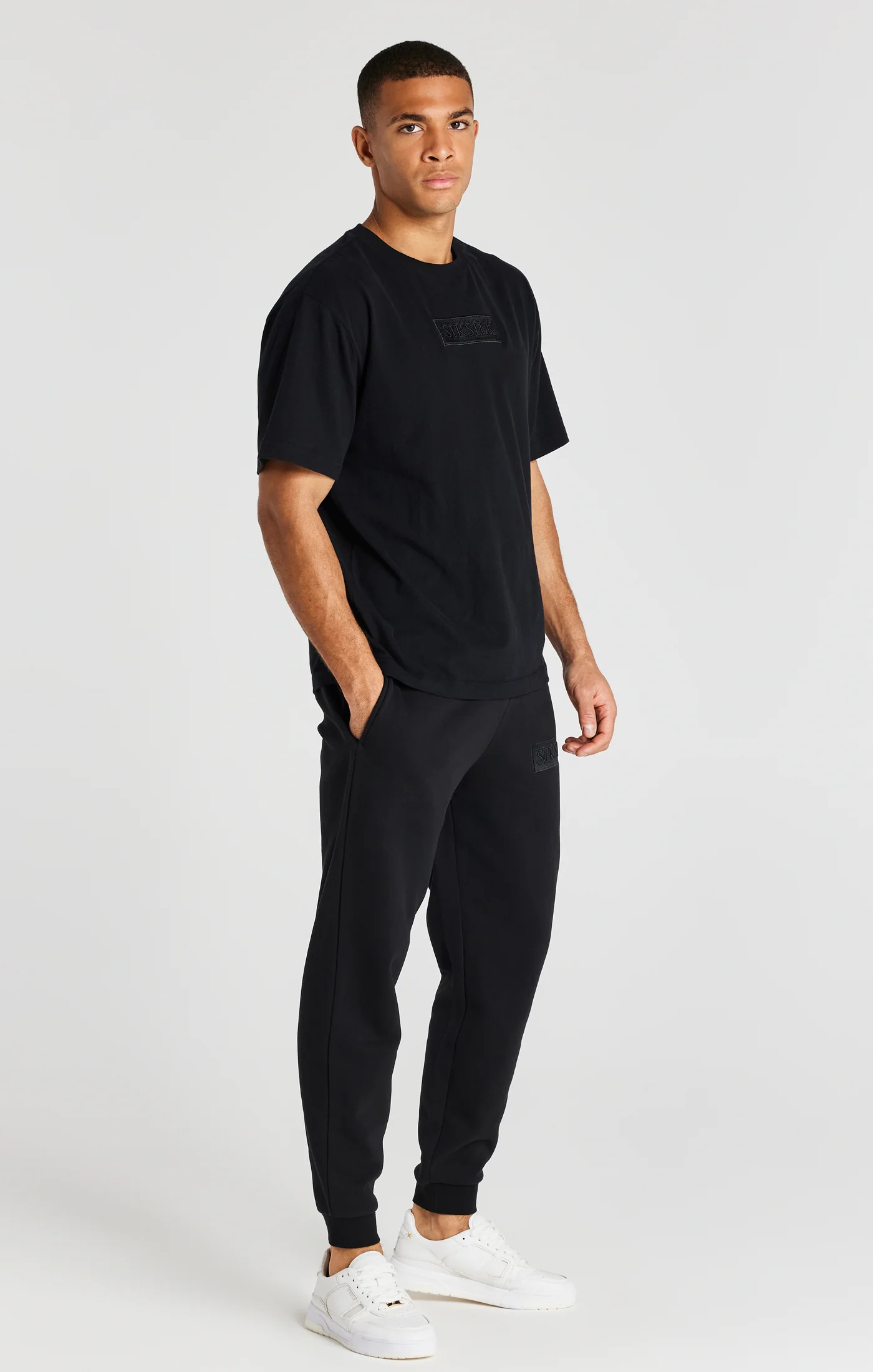Black Relaxed Fit Cuffed Jogger - Image 8