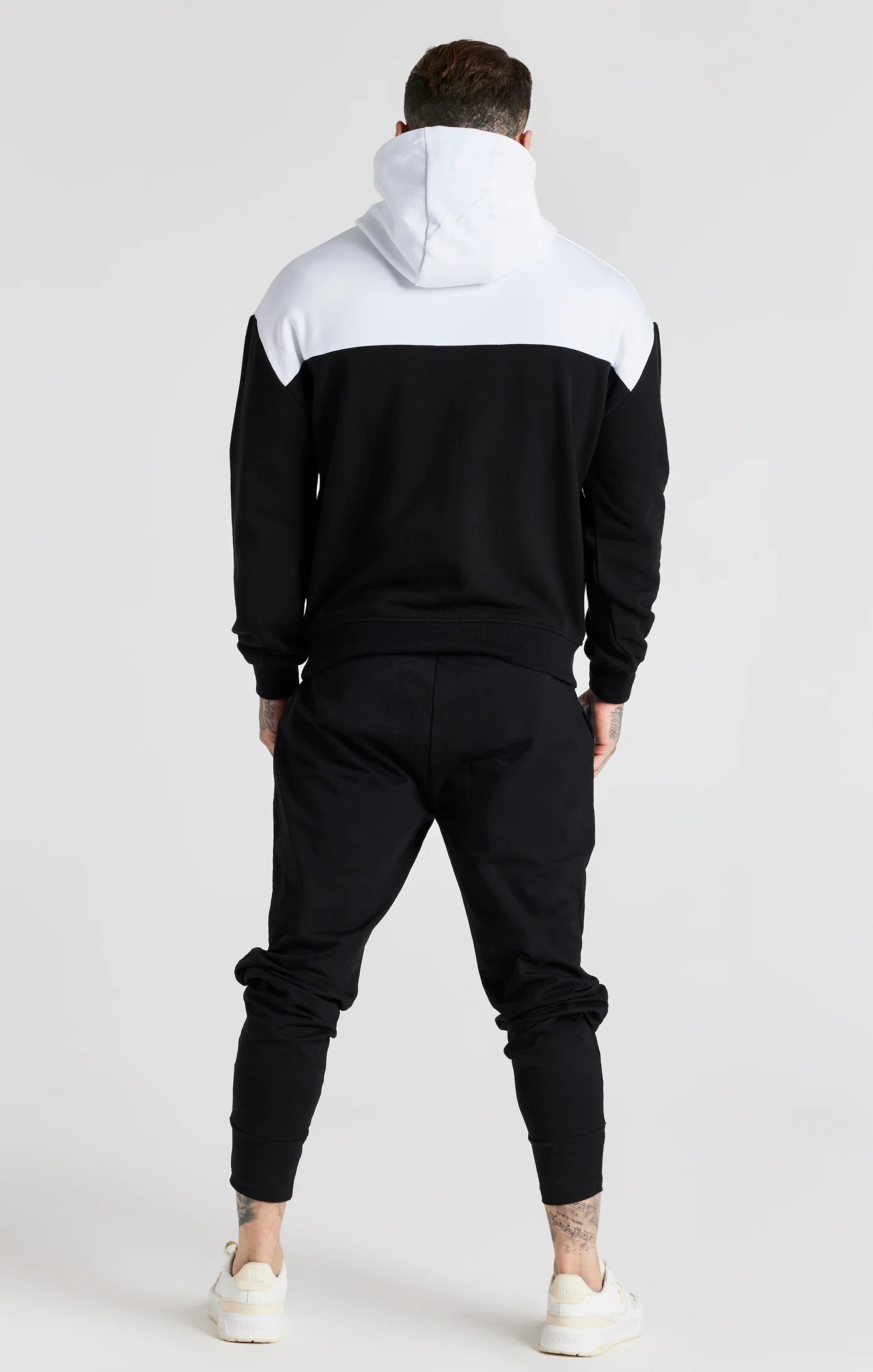 Black Retro 89 Print Oversized Hoodie - Image 7