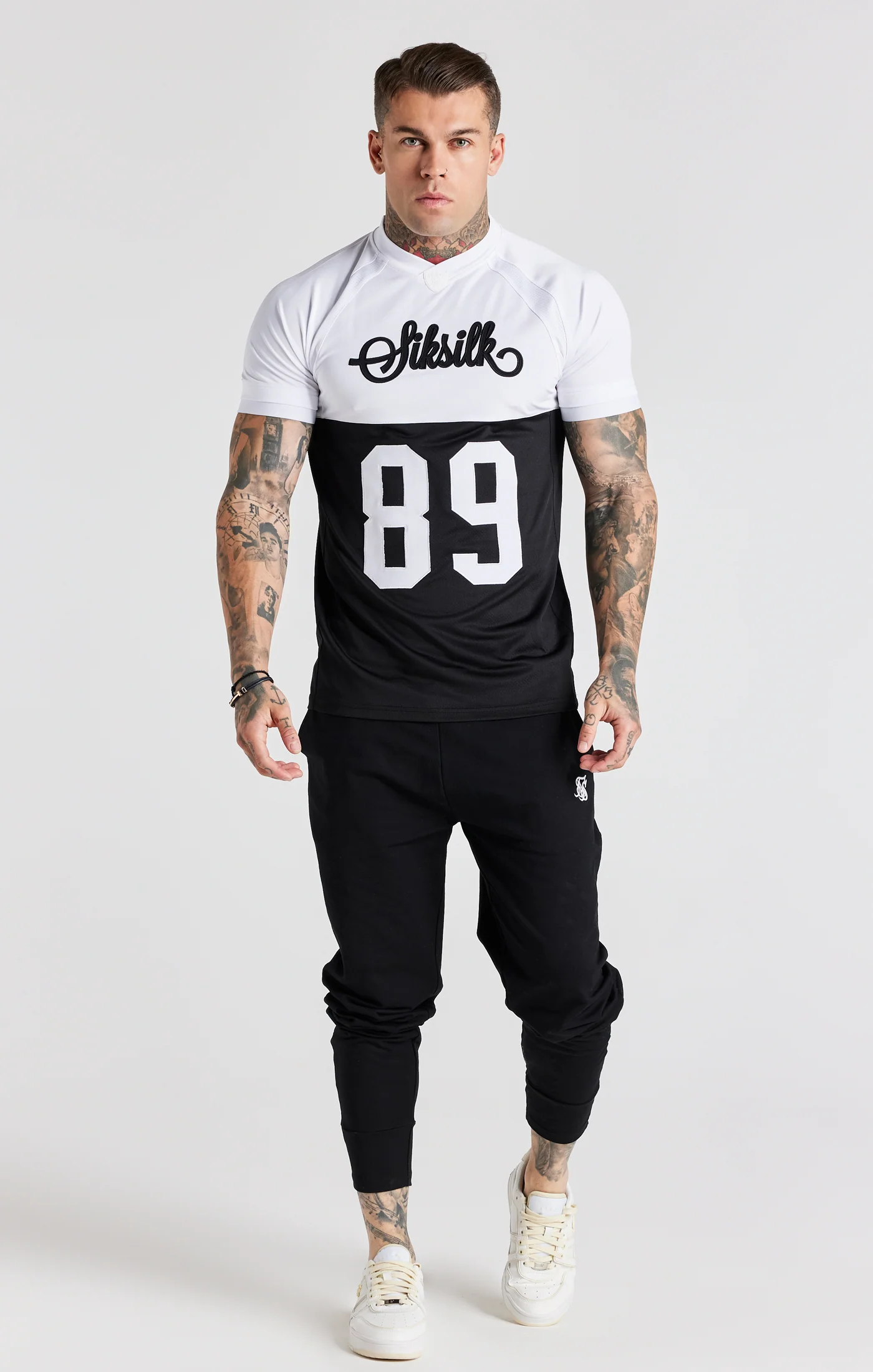 Black Retro Elasticated Cuff T-Shirt - Image 3