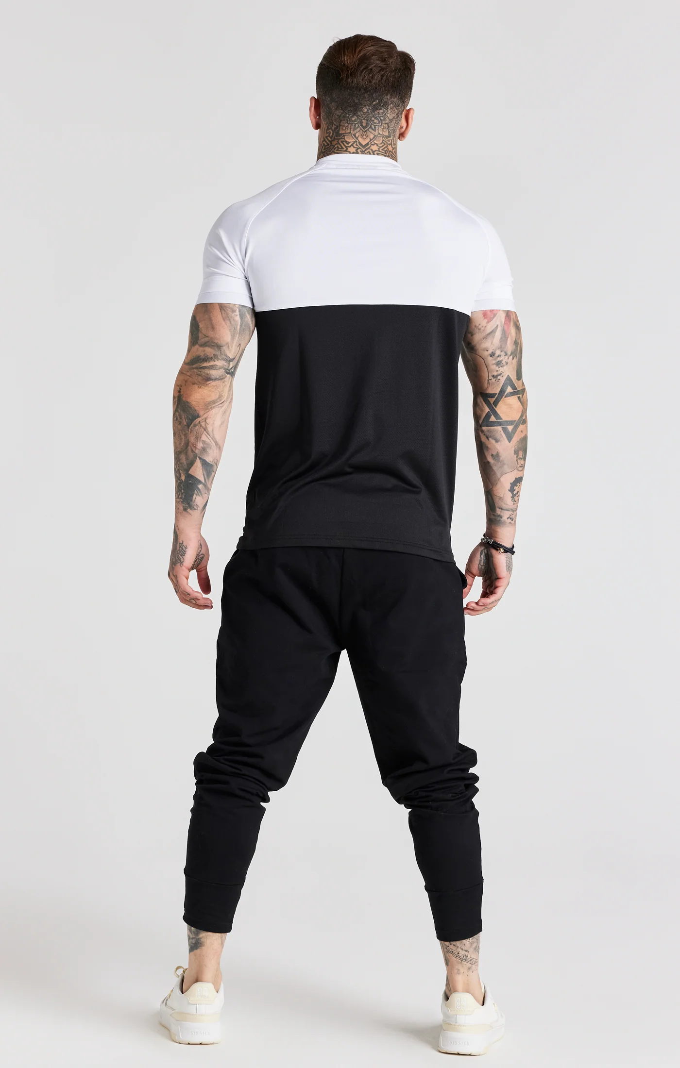Black Retro Elasticated Cuff T-Shirt - Image 5