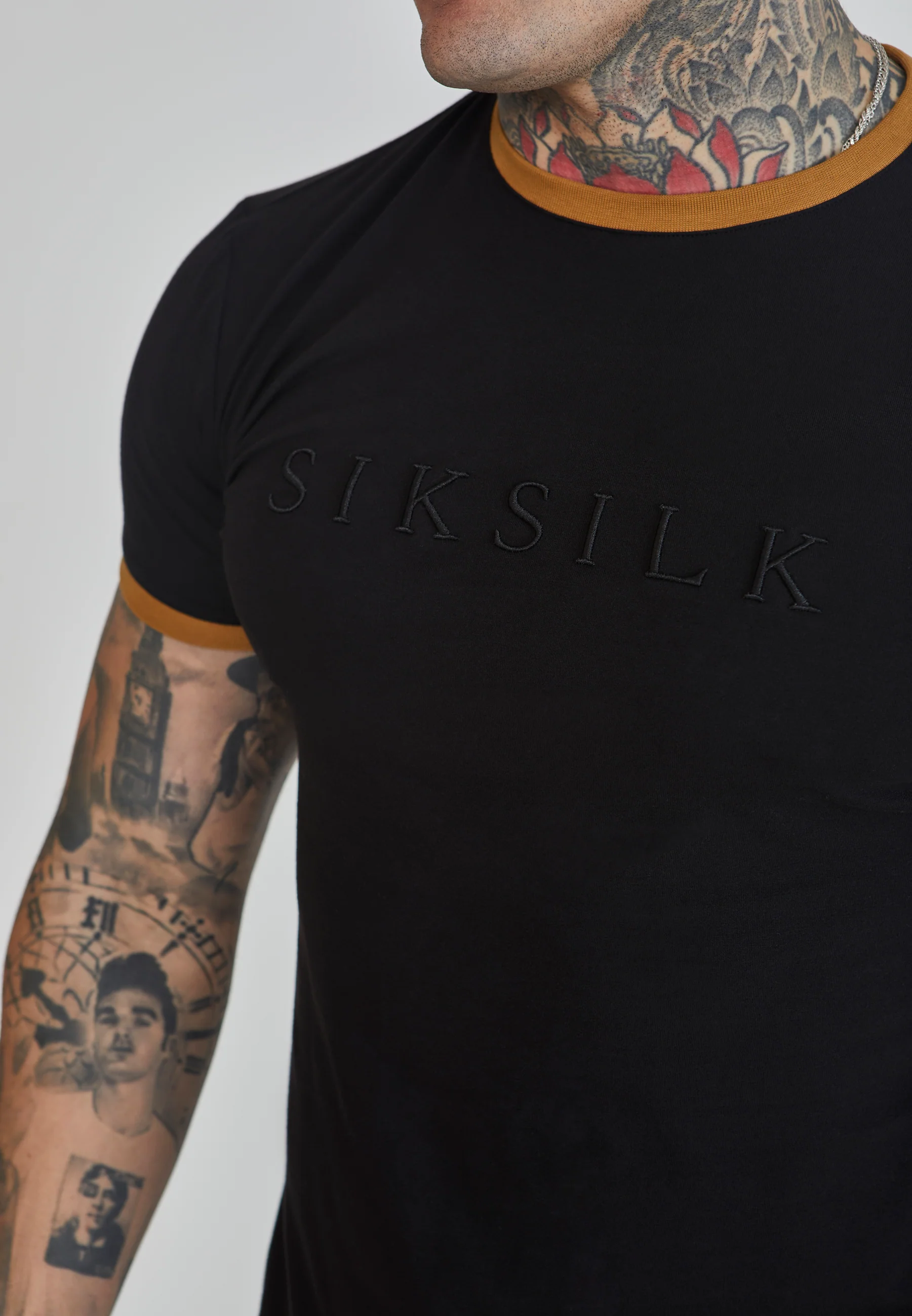 Black Ringer T-Shirt - Image 3