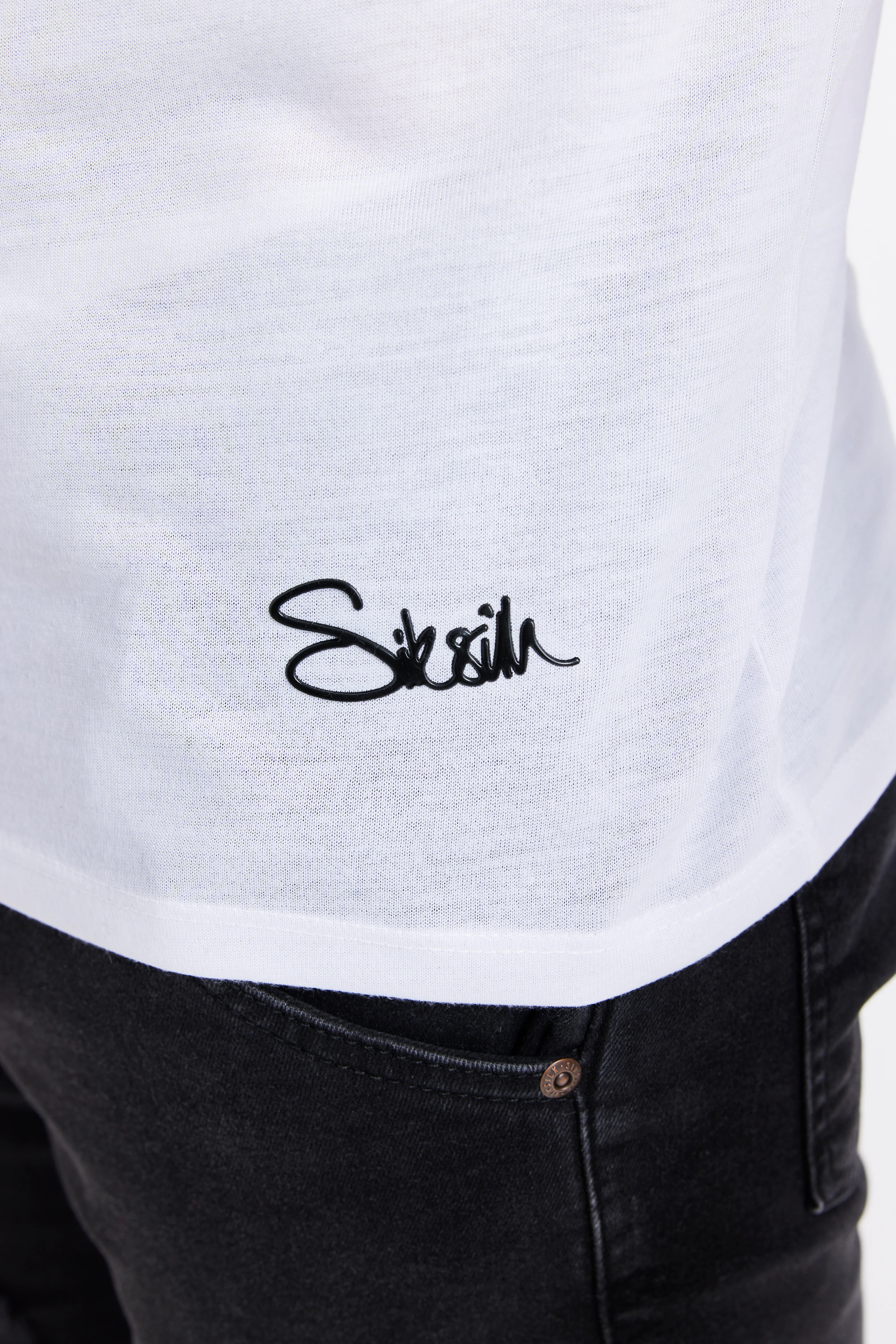 White Rose Muscle Fit T-Shirt - Image 7