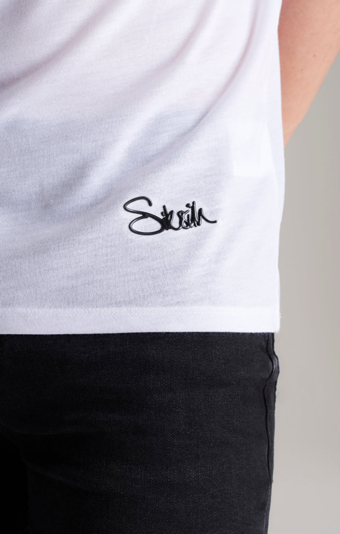 Boys White Rose T-Shirt - Image 7