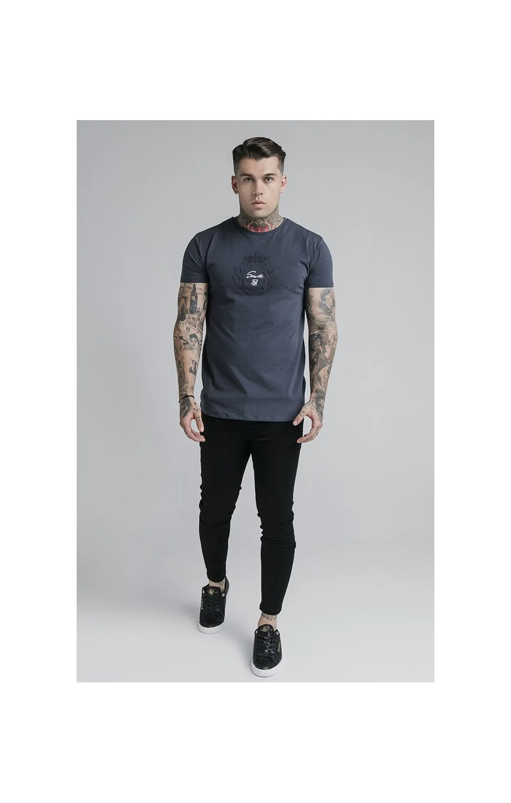 SikSilk S/S Embossed Prestige Gym Tee - Navy - Image 3