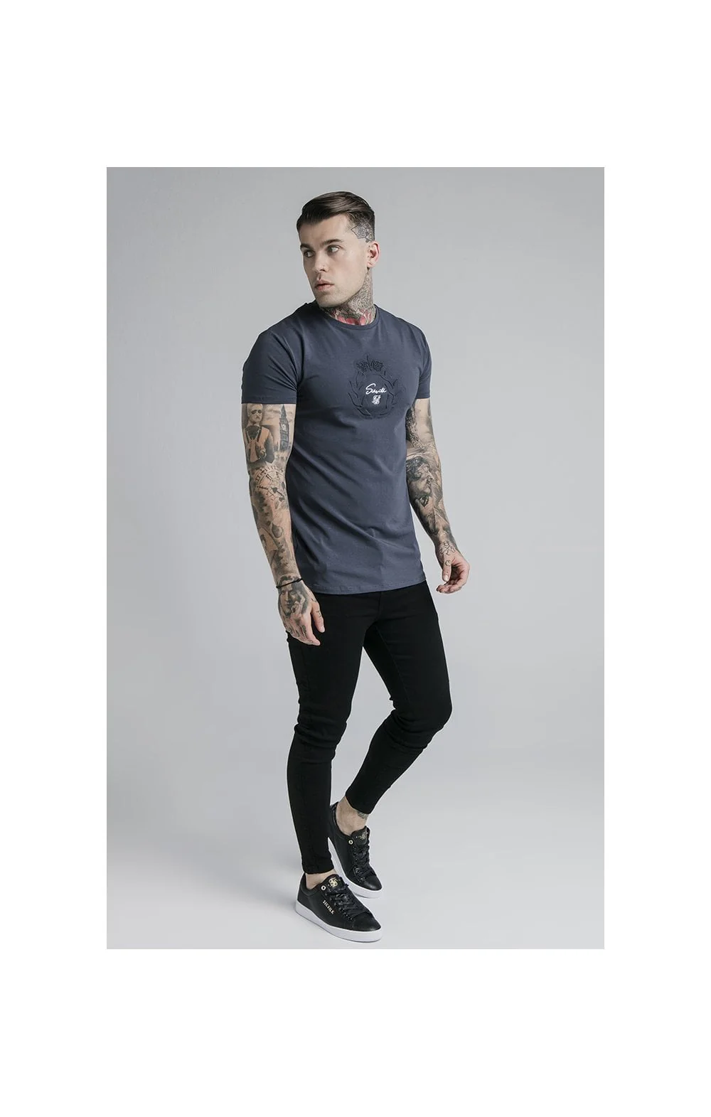 SikSilk S/S Embossed Prestige Gym Tee - Navy - Image 5