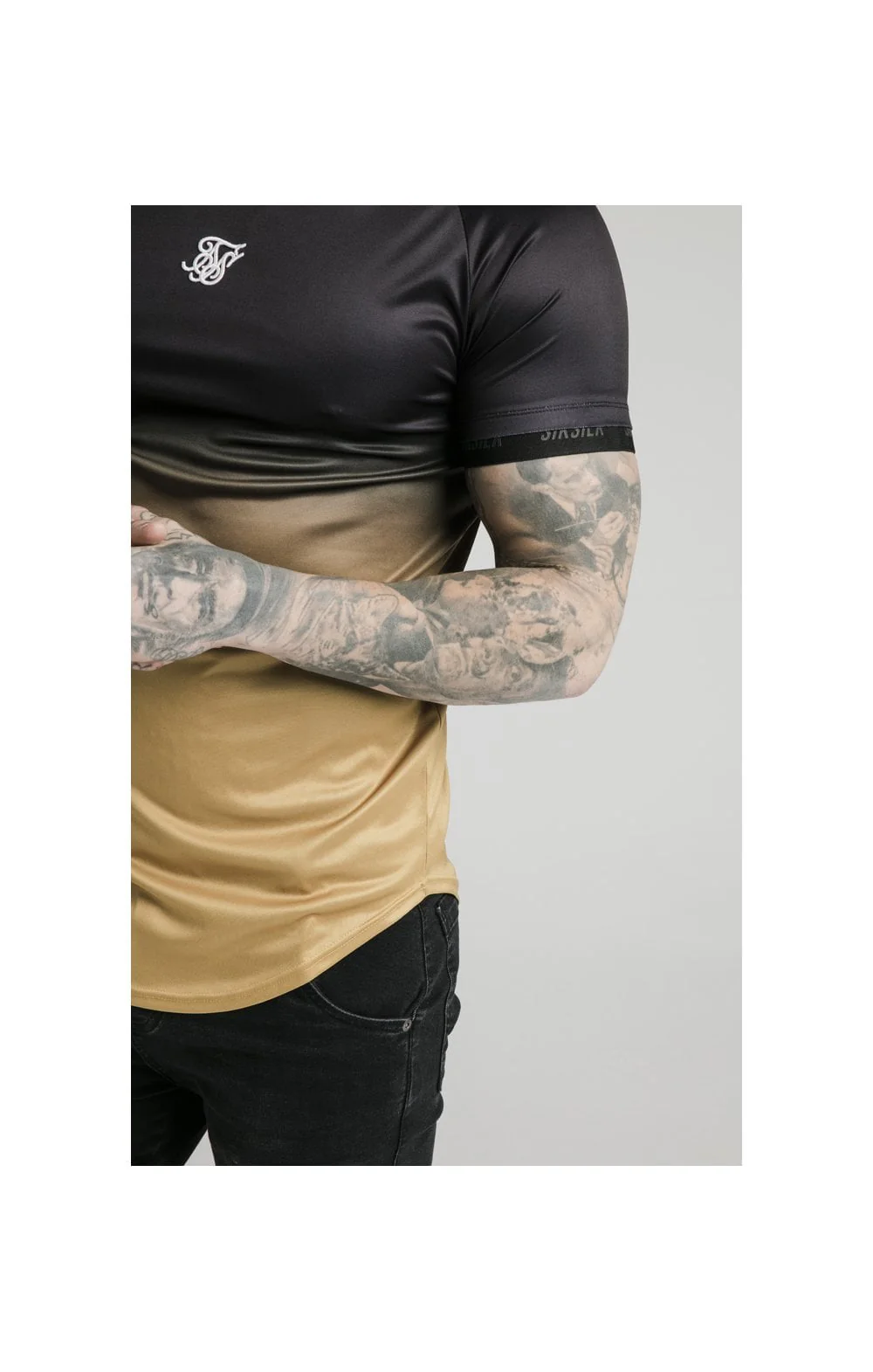 SikSilk S/S  Fade Tech Tee - Black & Gold - Image 2