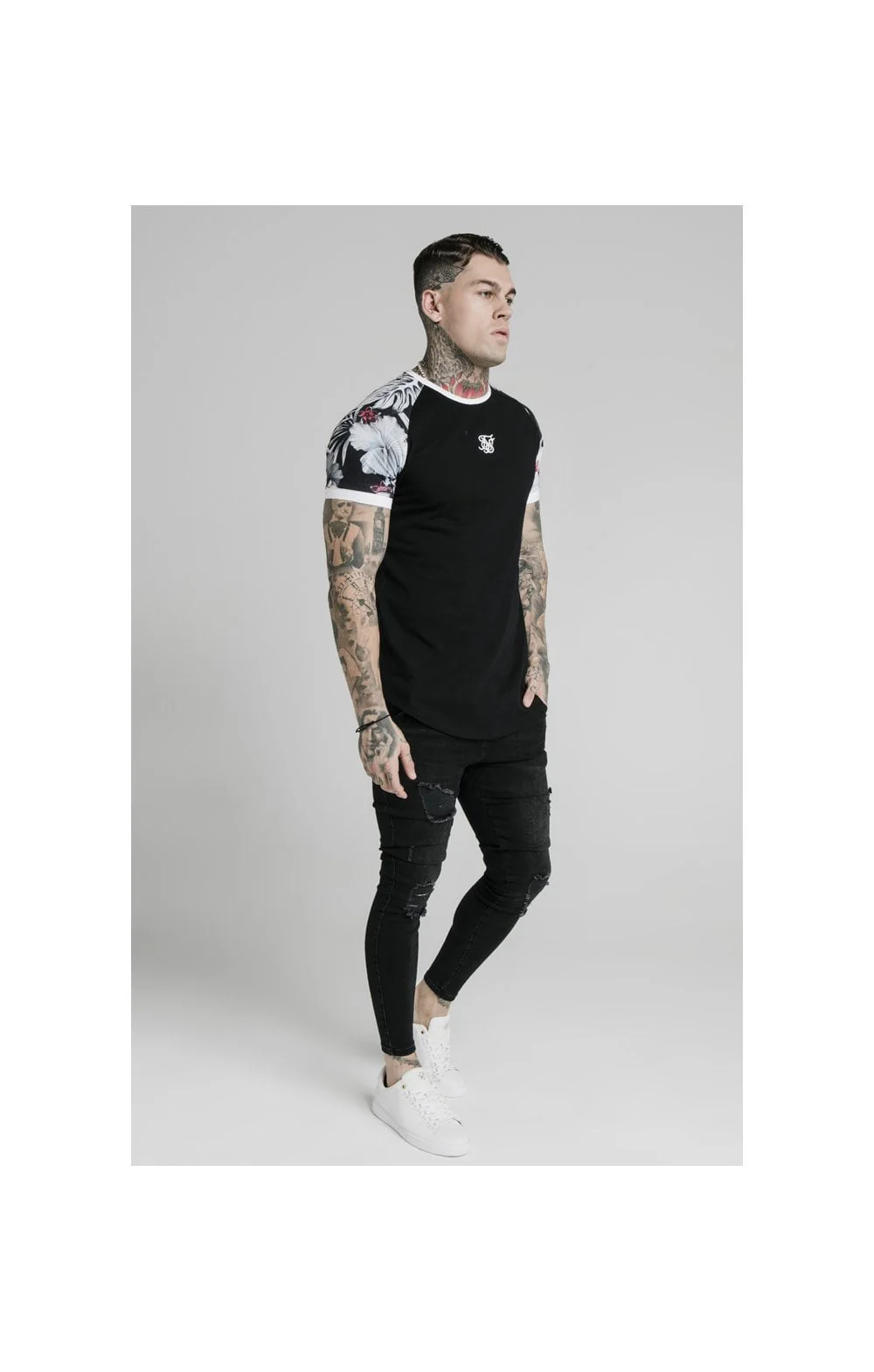 SikSilk S/S Floral Raglan Tech Tee - Black - Image 3