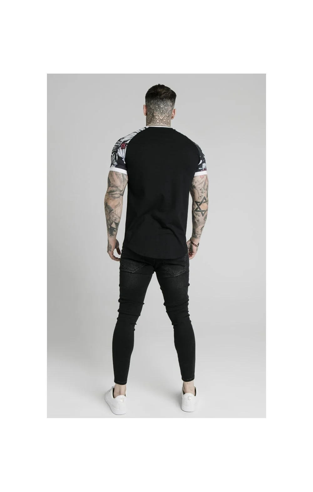 SikSilk S/S Floral Raglan Tech Tee - Black - Image 5
