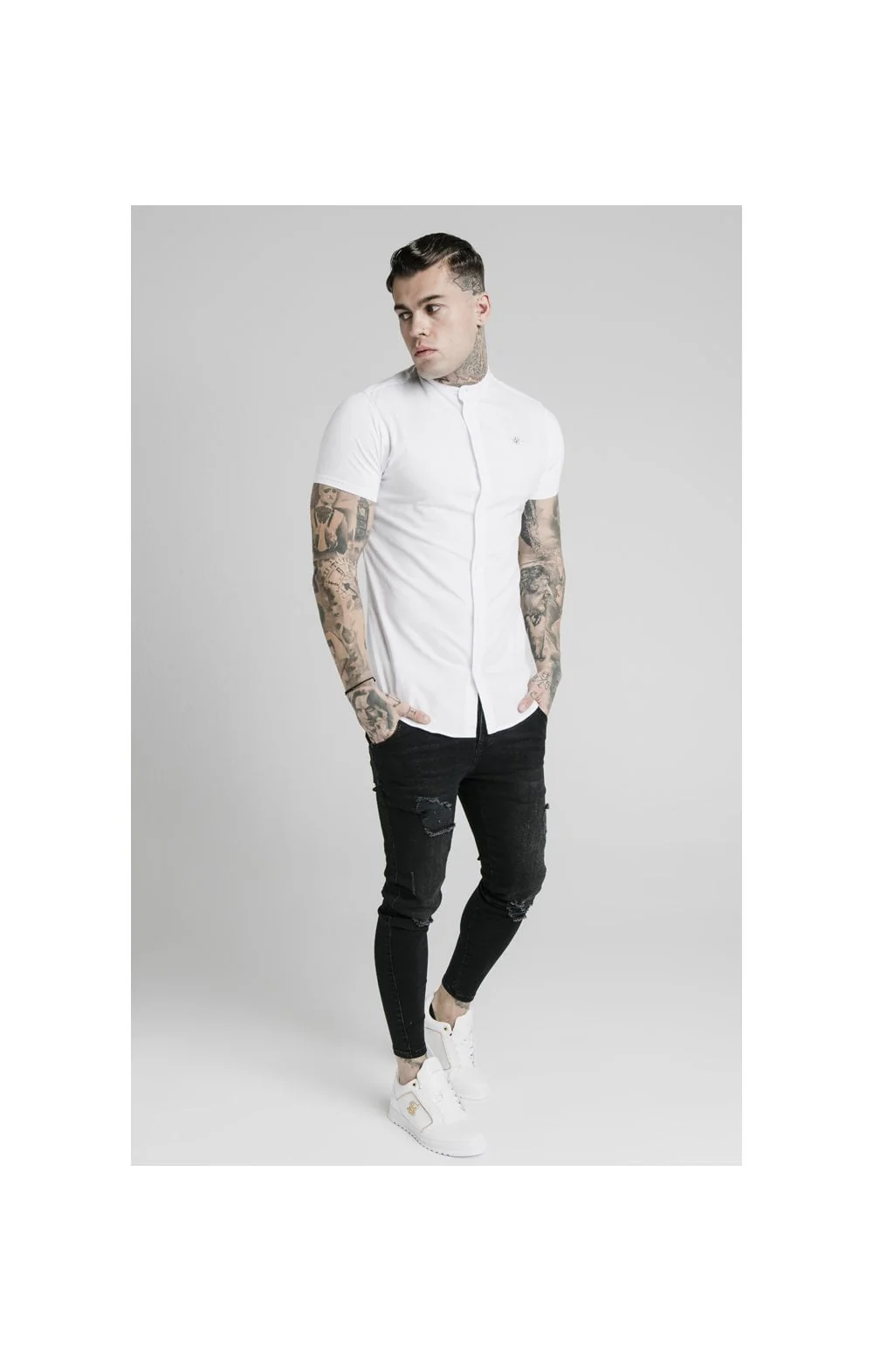 White Short Sleeve Standard Collar Shirt - Image 4