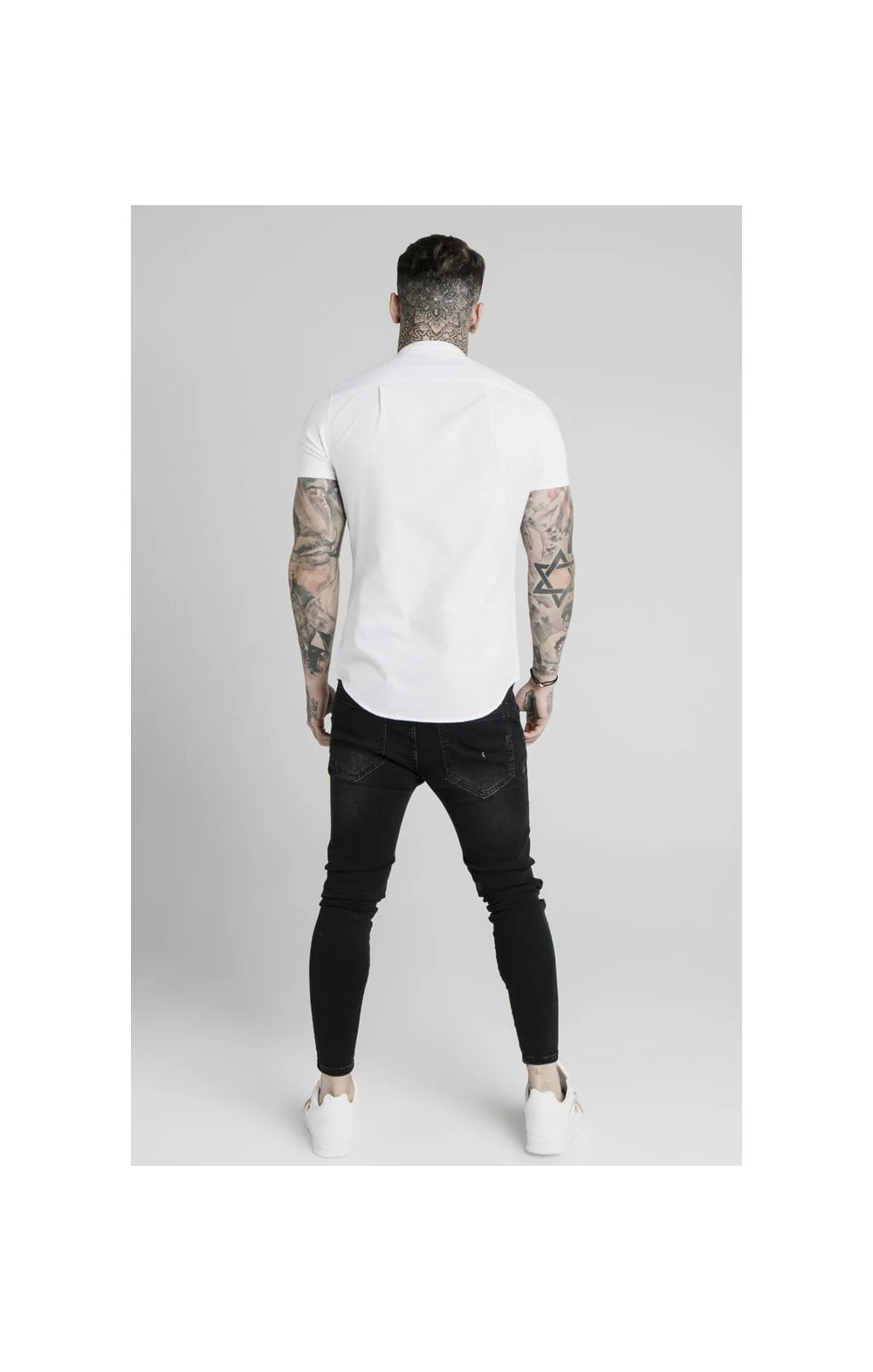 White Short Sleeve Standard Collar Shirt - Image 6