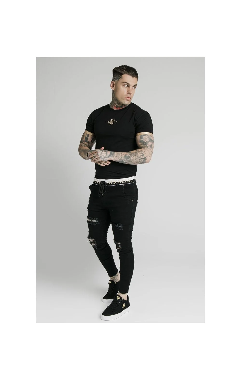 SikSilk S/S Inset Cuff Gym Tee – Black & Gold - Image 8
