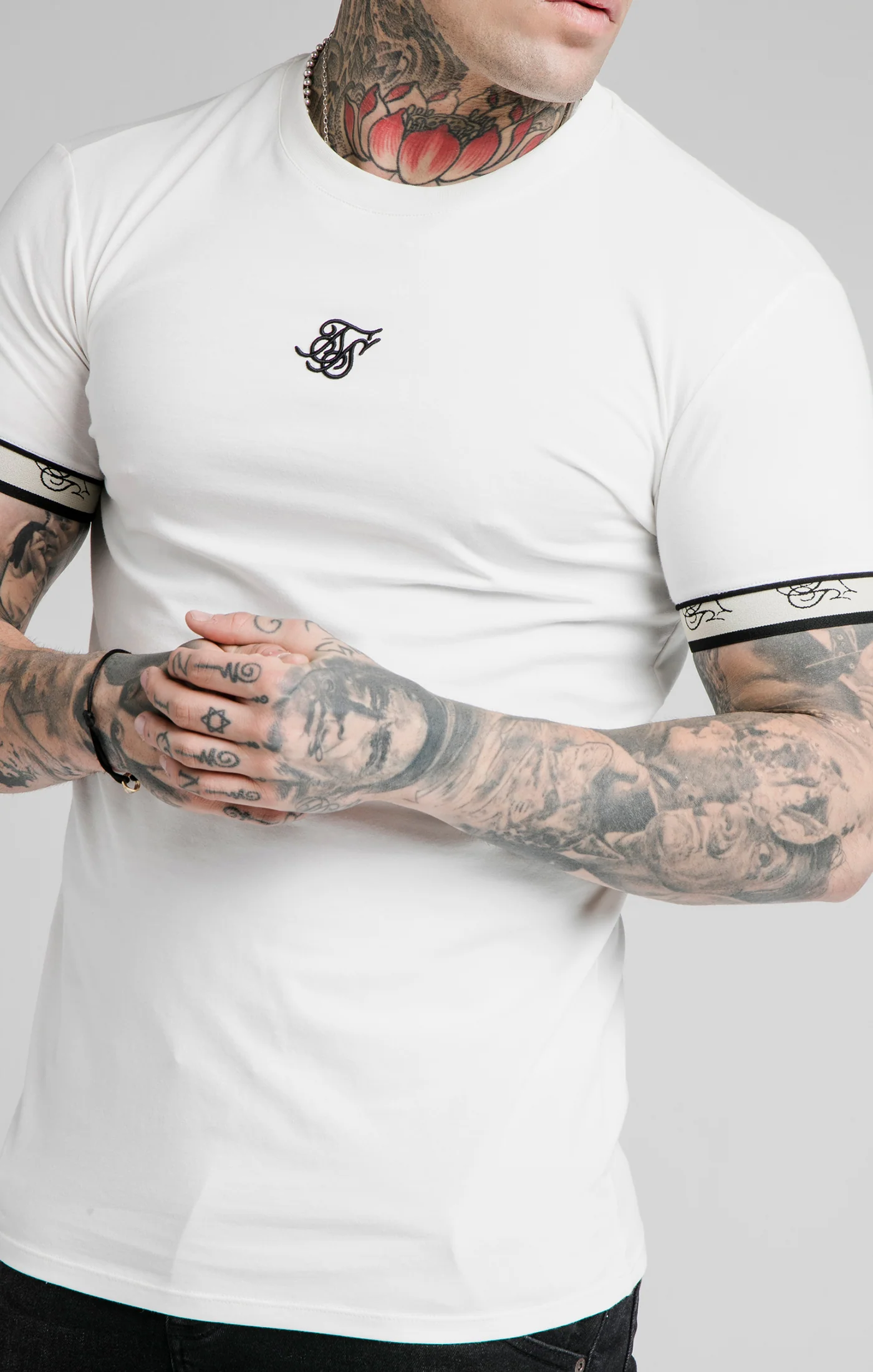 SikSilk S/S Premium Tape Gym Tee - Off White & Black - Image 2