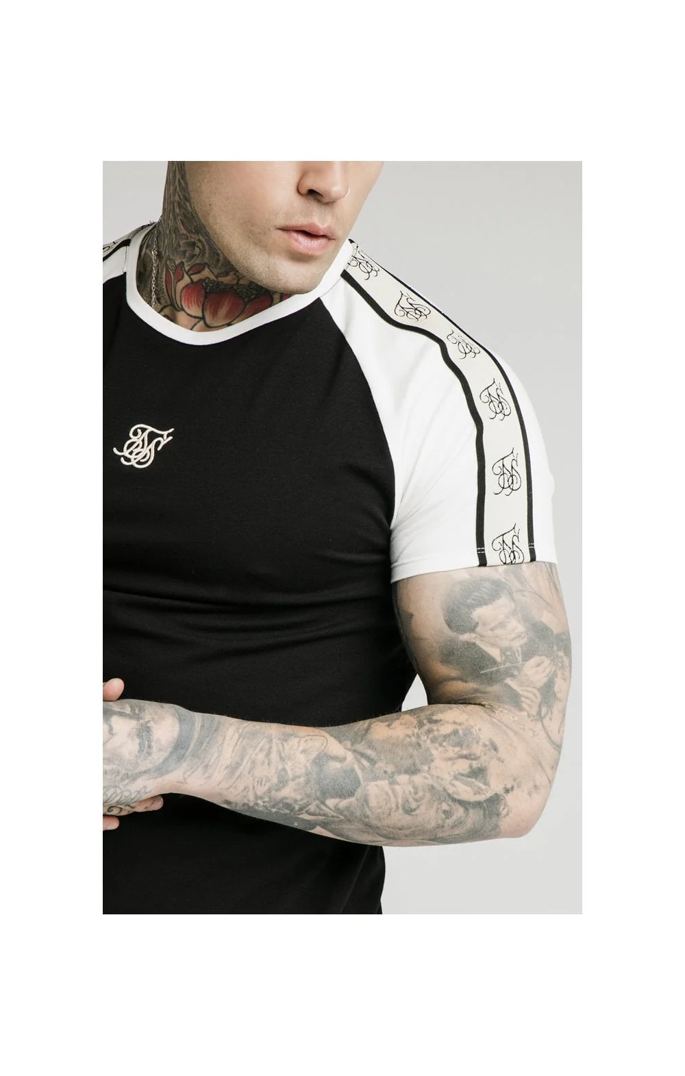 SikSilk S/S Raglan Premium Tape Gym Tee - Black & Off White - Image 2
