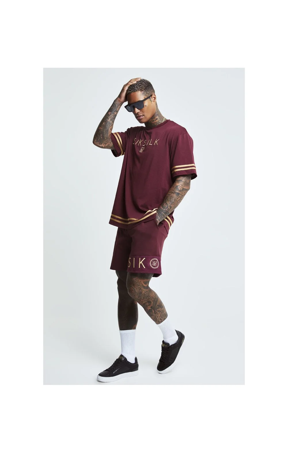 SikSilk S/S Signature Oversize Essentials Tee - Burgundy & Gold - Image 2