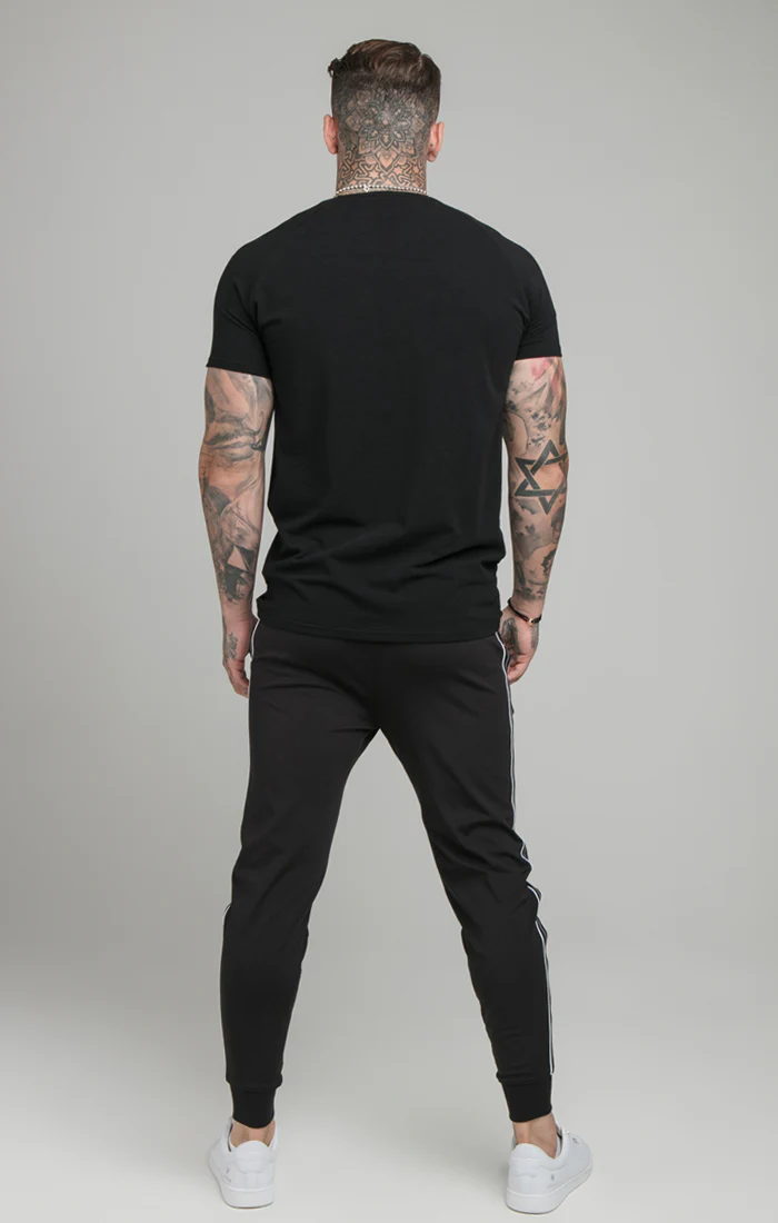 Black Muscle Fit T-Shirt - Image 5