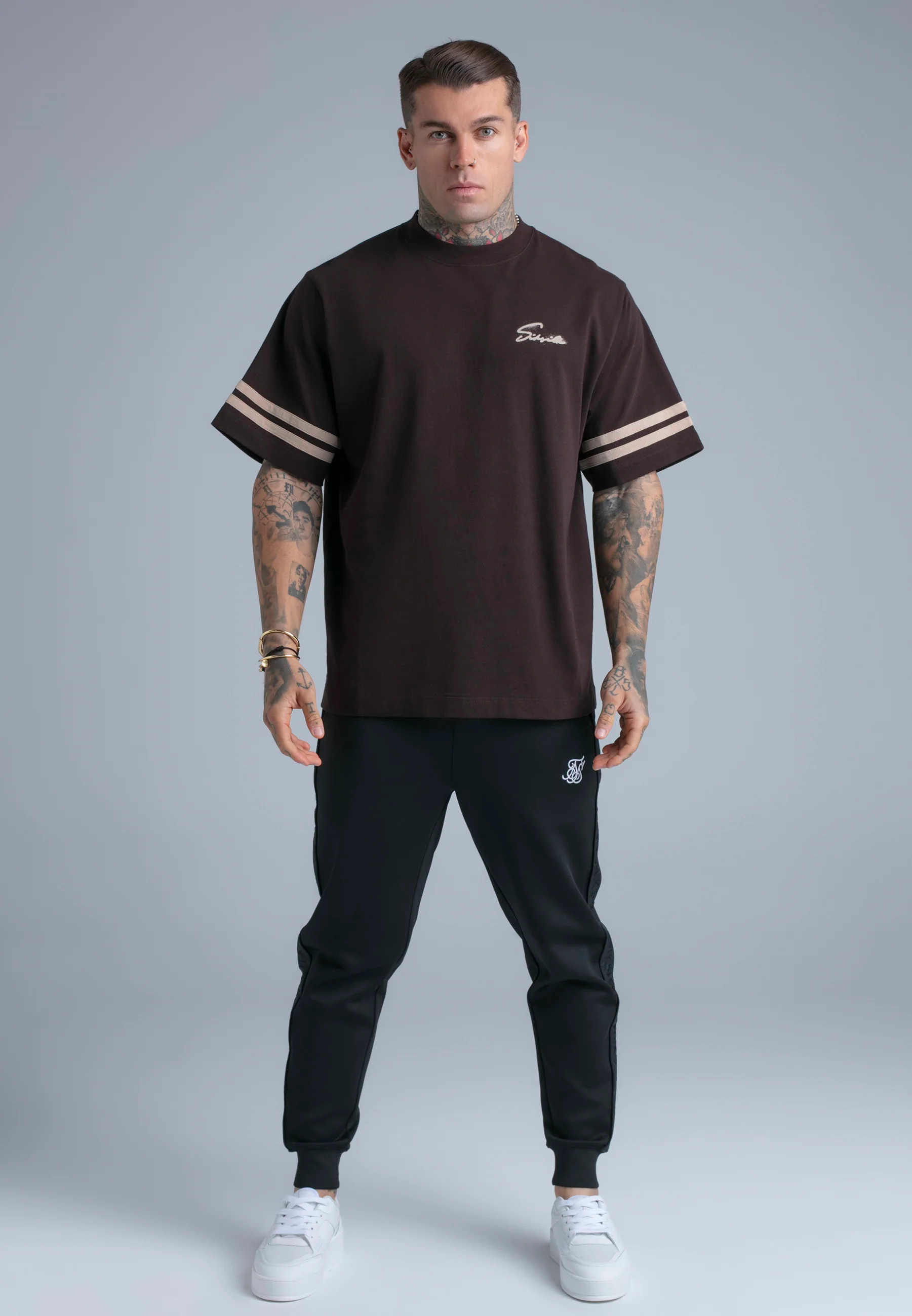 Brown Script T-Shirt - Image 4