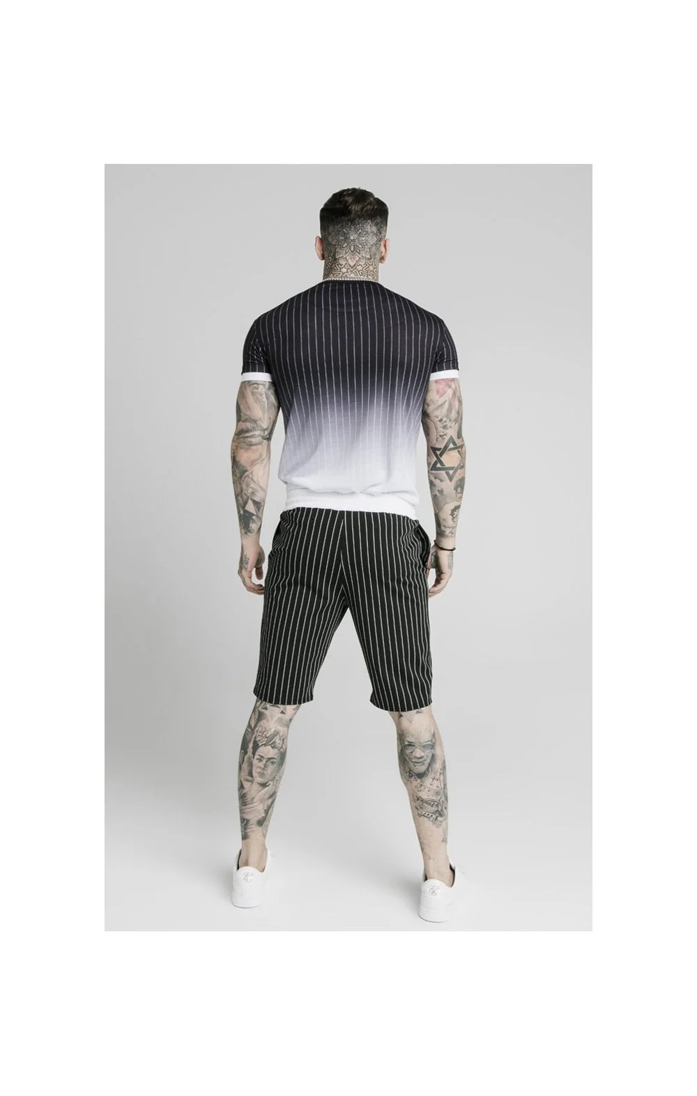 SikSilk Signature Gym Tee - Black & White - Image 5