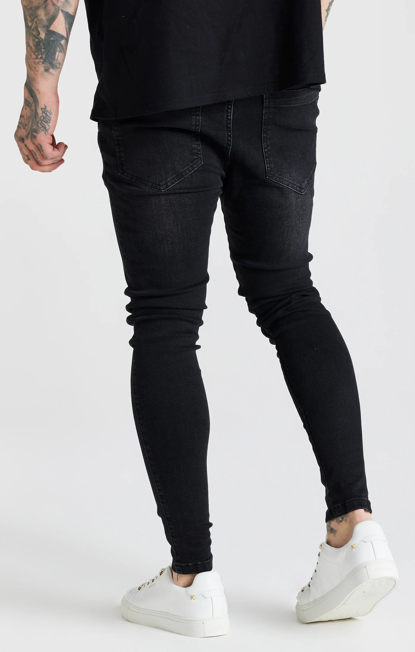 Black Washed Essential Skinny Jean - Image 4