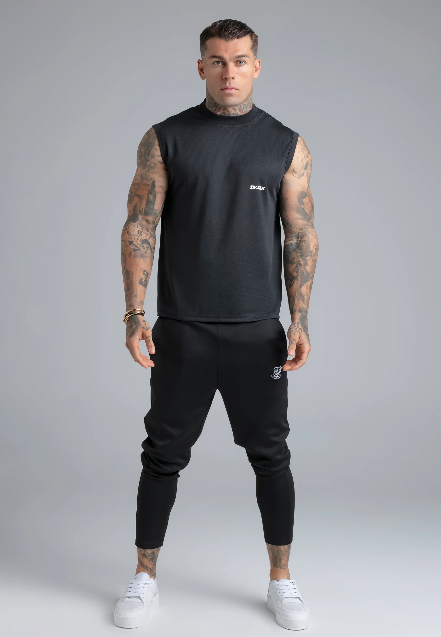 Black Sleeveless T-Shirt - Image 3