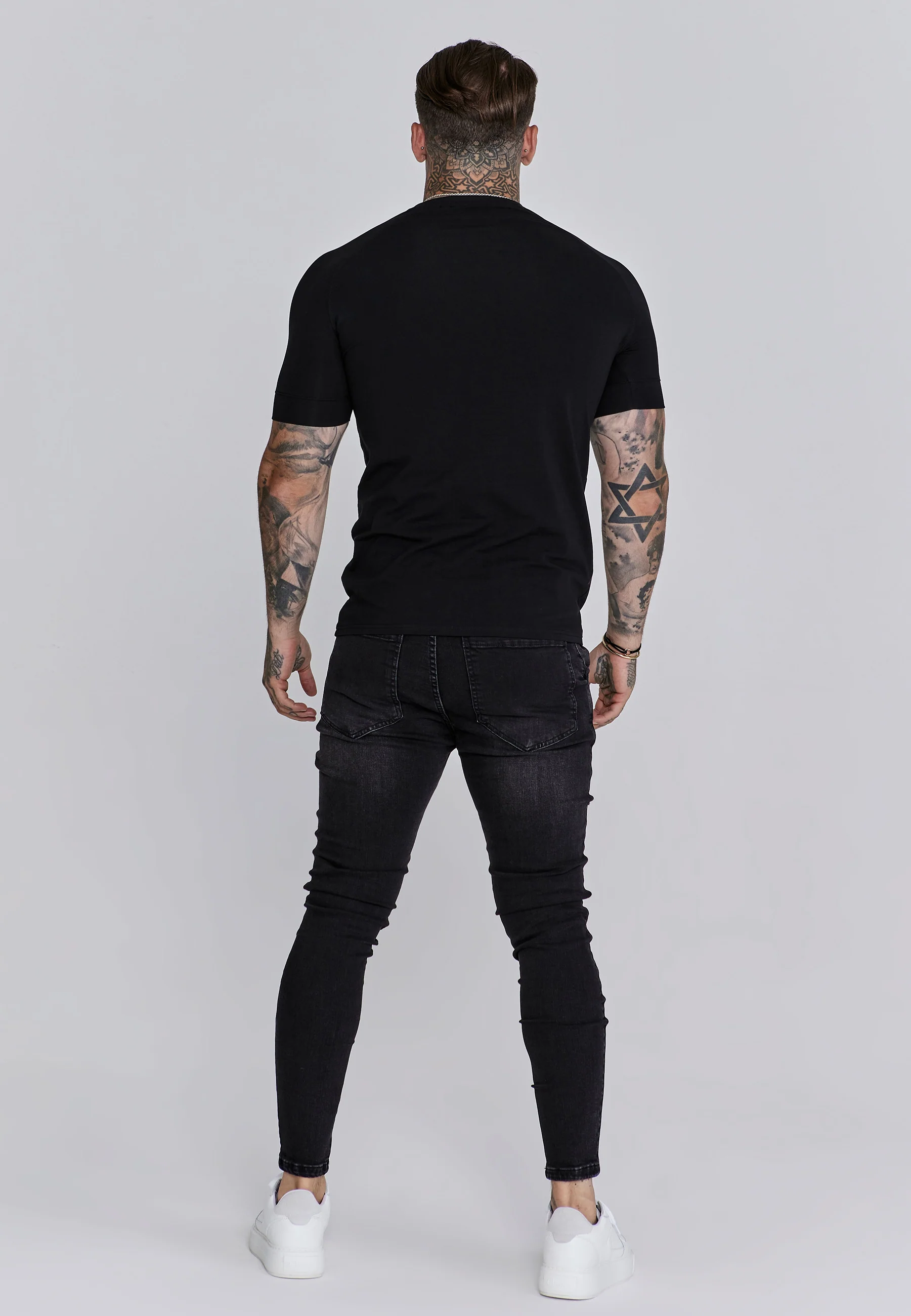 Black Smart T-Shirt - Image 5