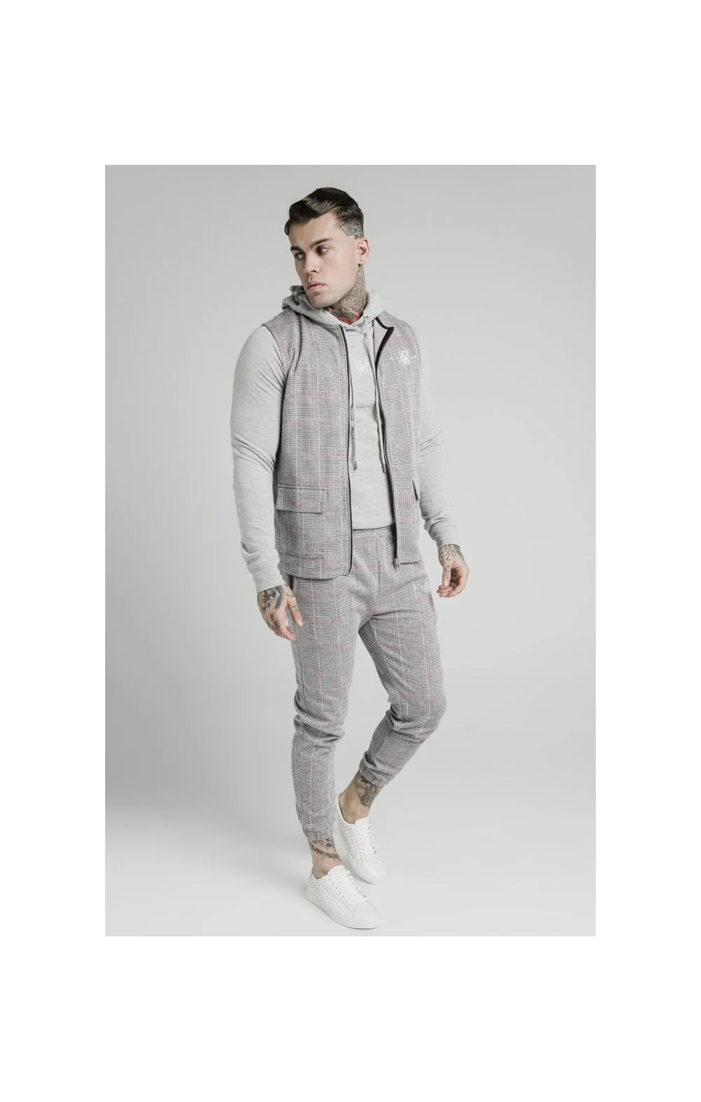 SikSilk Smart Wear Vest - Grey & Pink - Image 5