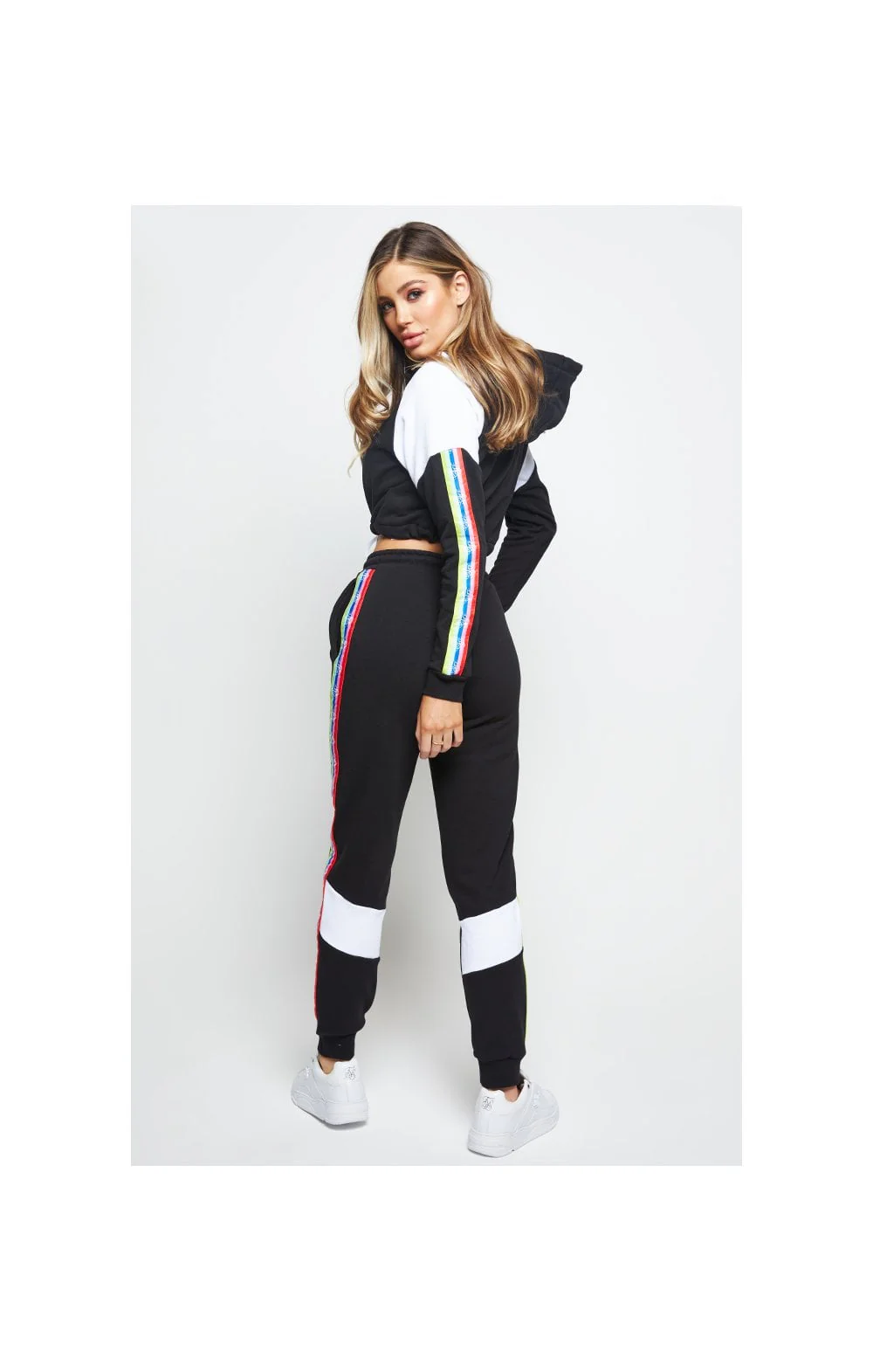 SikSilk Spectrum Fleece Cropped Hood - Black - Image 6
