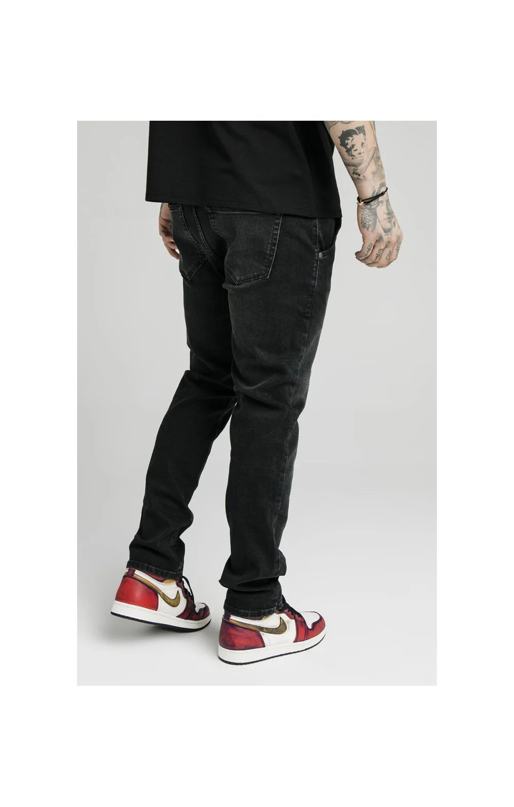 Black Recycled Straight Cut Jean - Image 2
