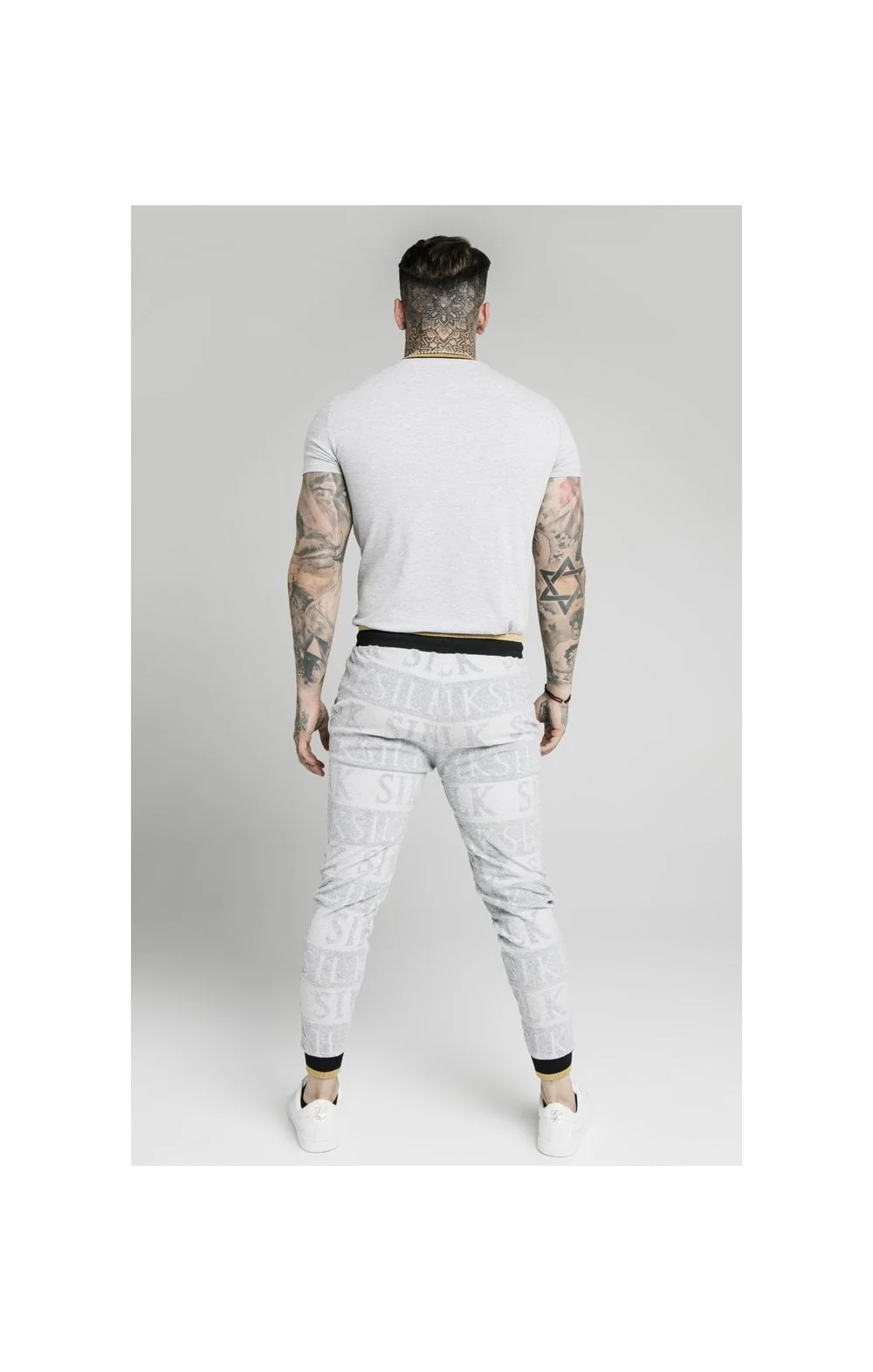SikSilk Straight Hem Gym Tee - Grey,Black & Gold - Image 4