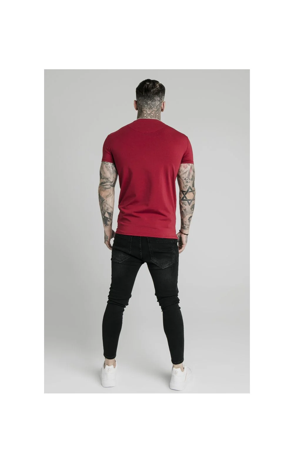 SikSilk Straight Hem Gym Tee - Red - Image 5