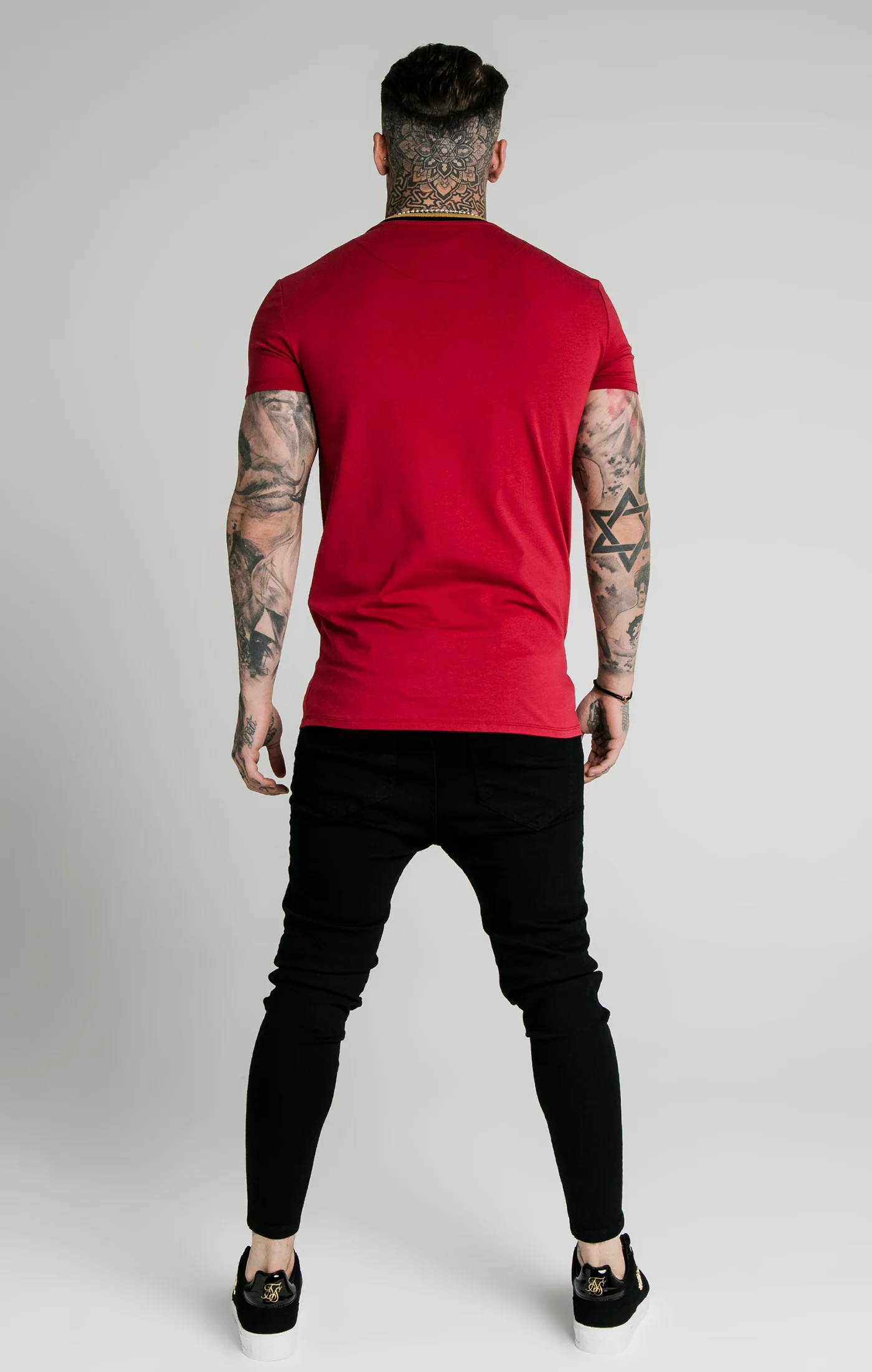SikSilk Straight Hem Gym Tee – Red,Gold & Black - Image 5