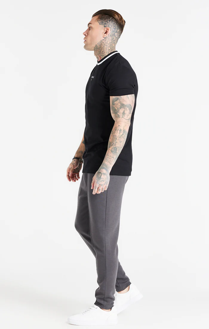 Black Muscle Fit T-Shirt - Image 6