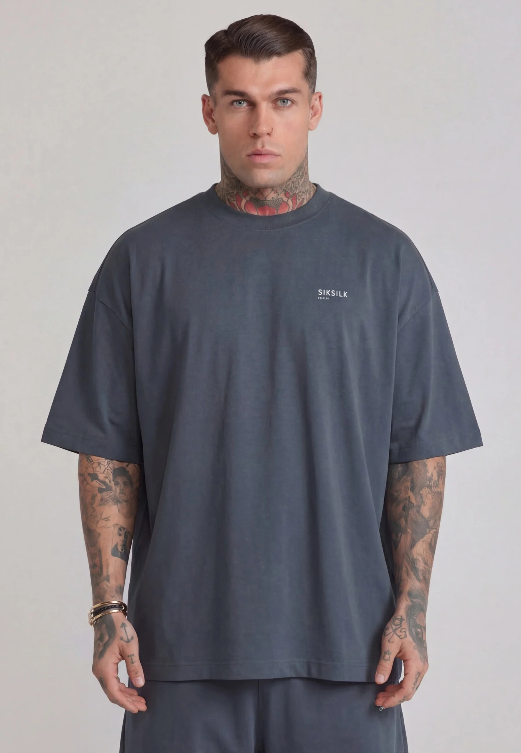 Grey T-Shirt and Shorts Set - Image 3
