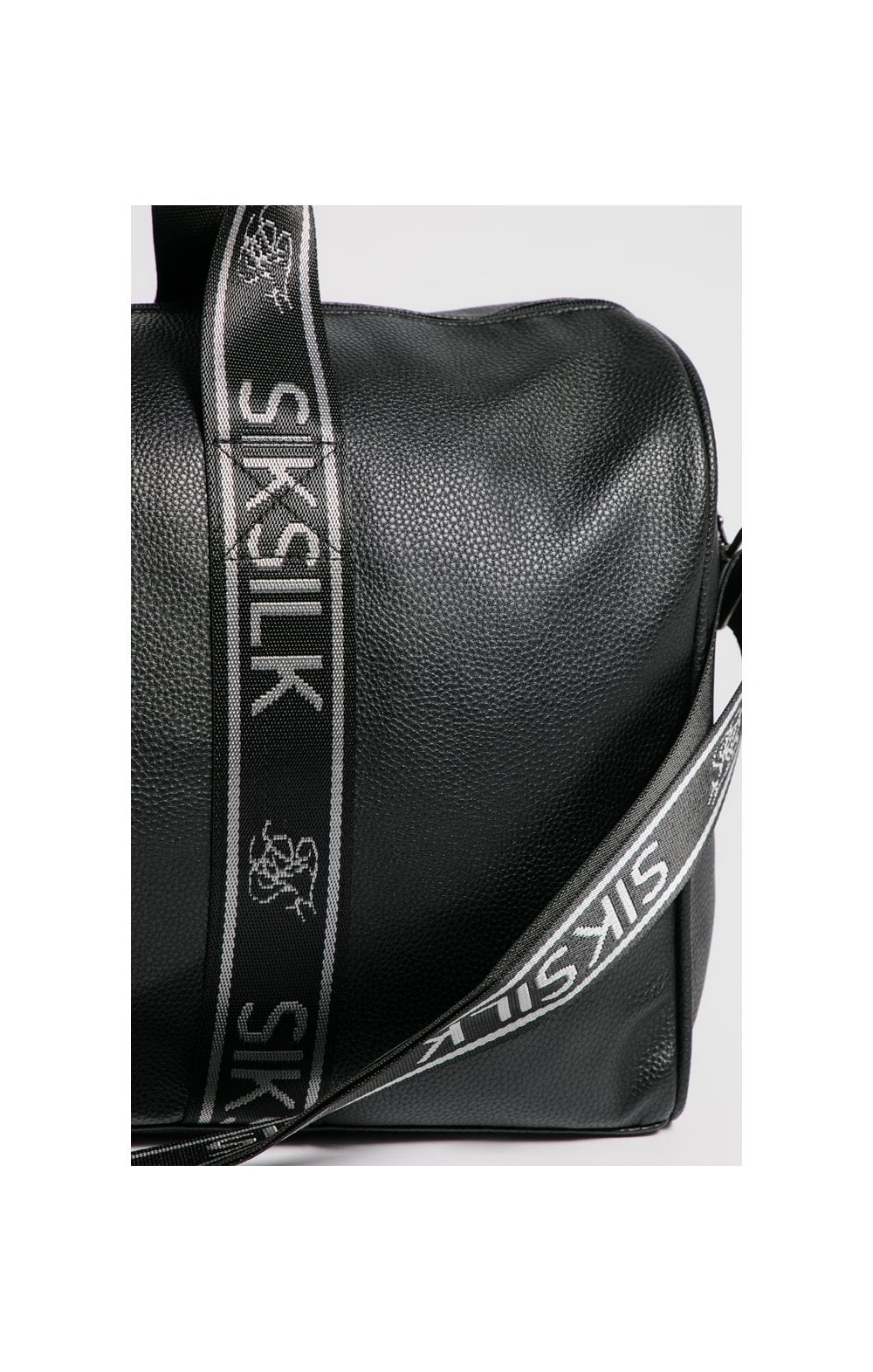 SikSilk Tape Travel Bag - Black - Image 11