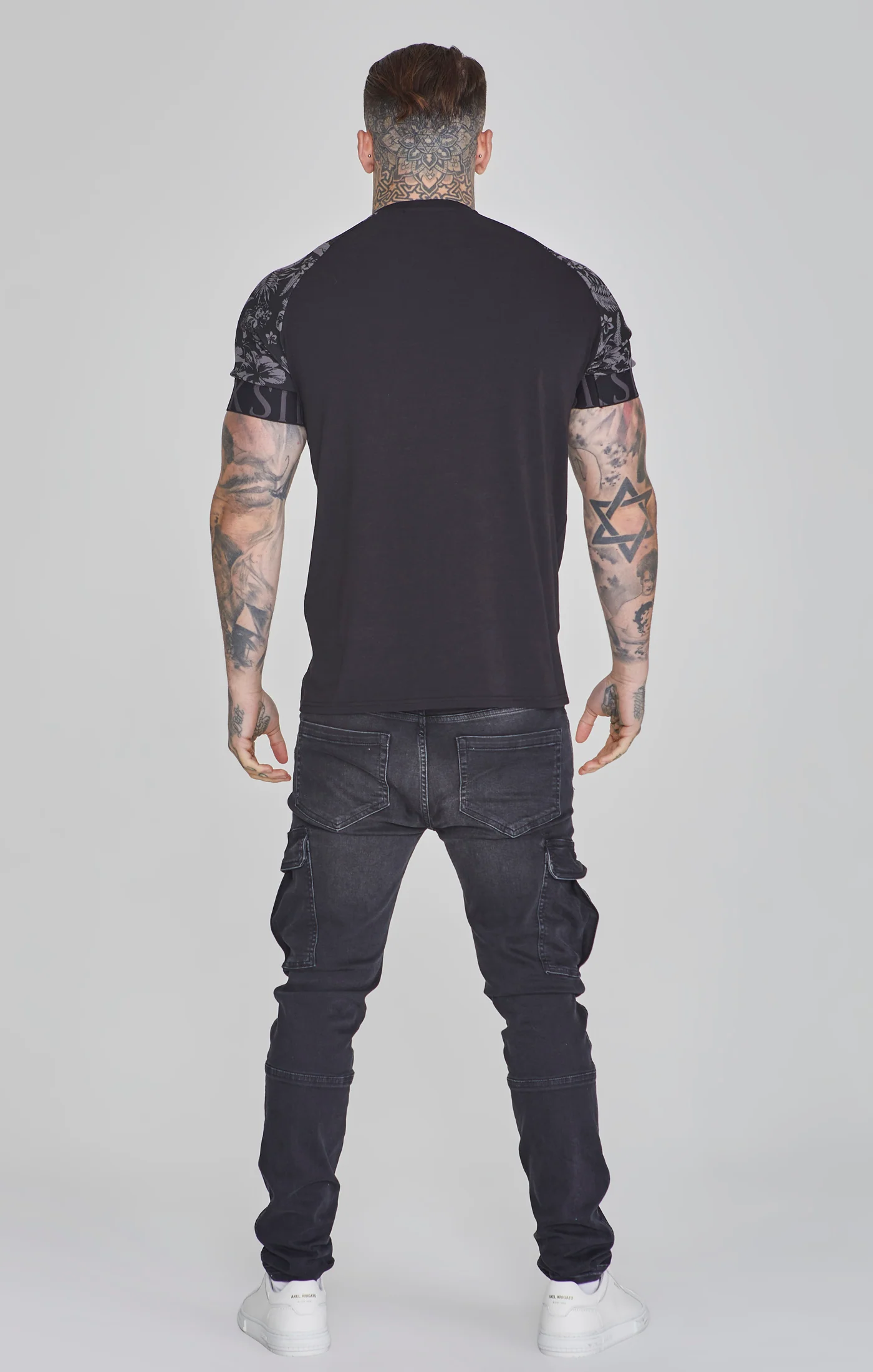 Black Tech T-Shirt - Image 5