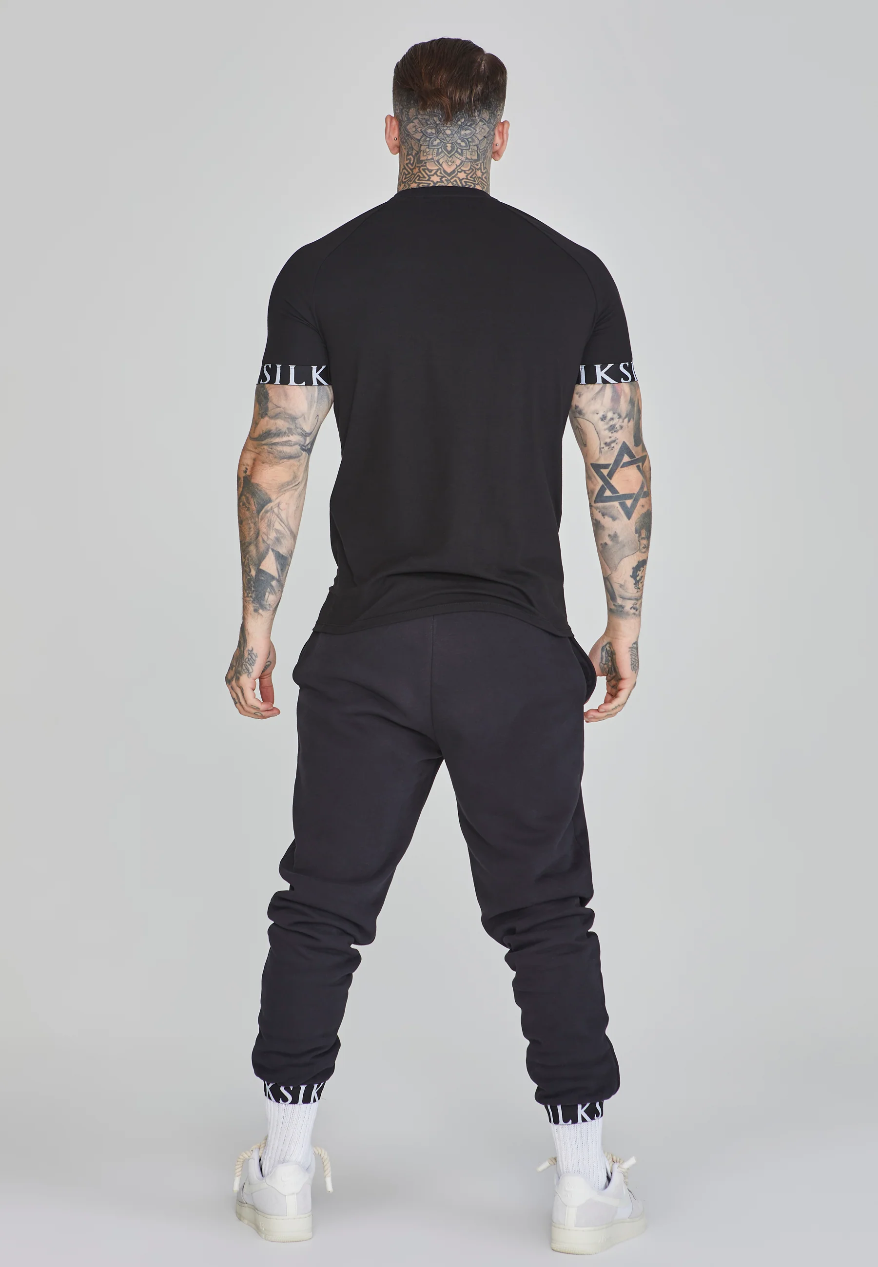 Black Tech T-Shirt - Image 5