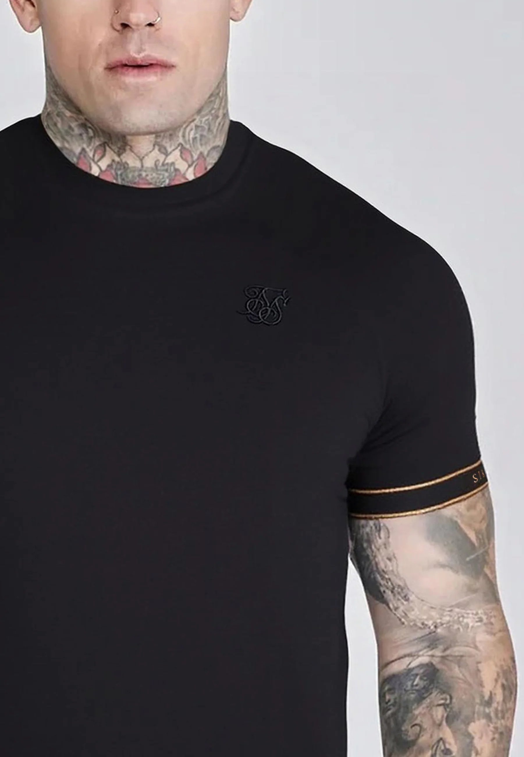 Black Tech T-Shirt - Image 4