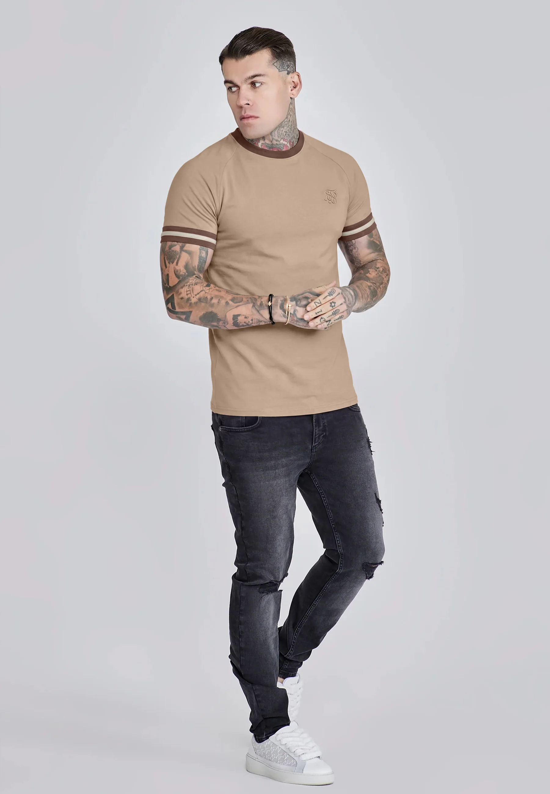 Beige and Ecru Tournament T-Shirt - Image 4