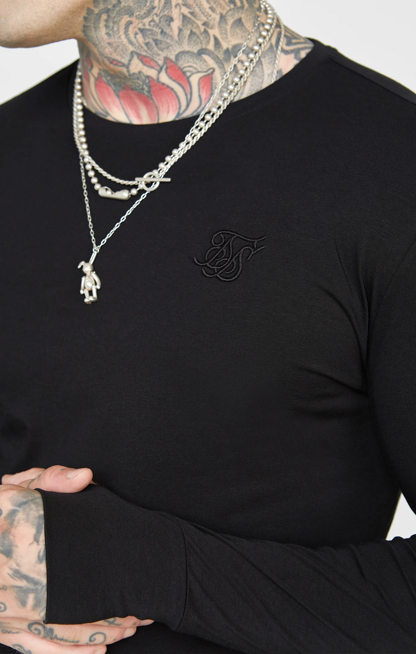Black Long Sleeve Muscle Fit T-Shirt - Image 2