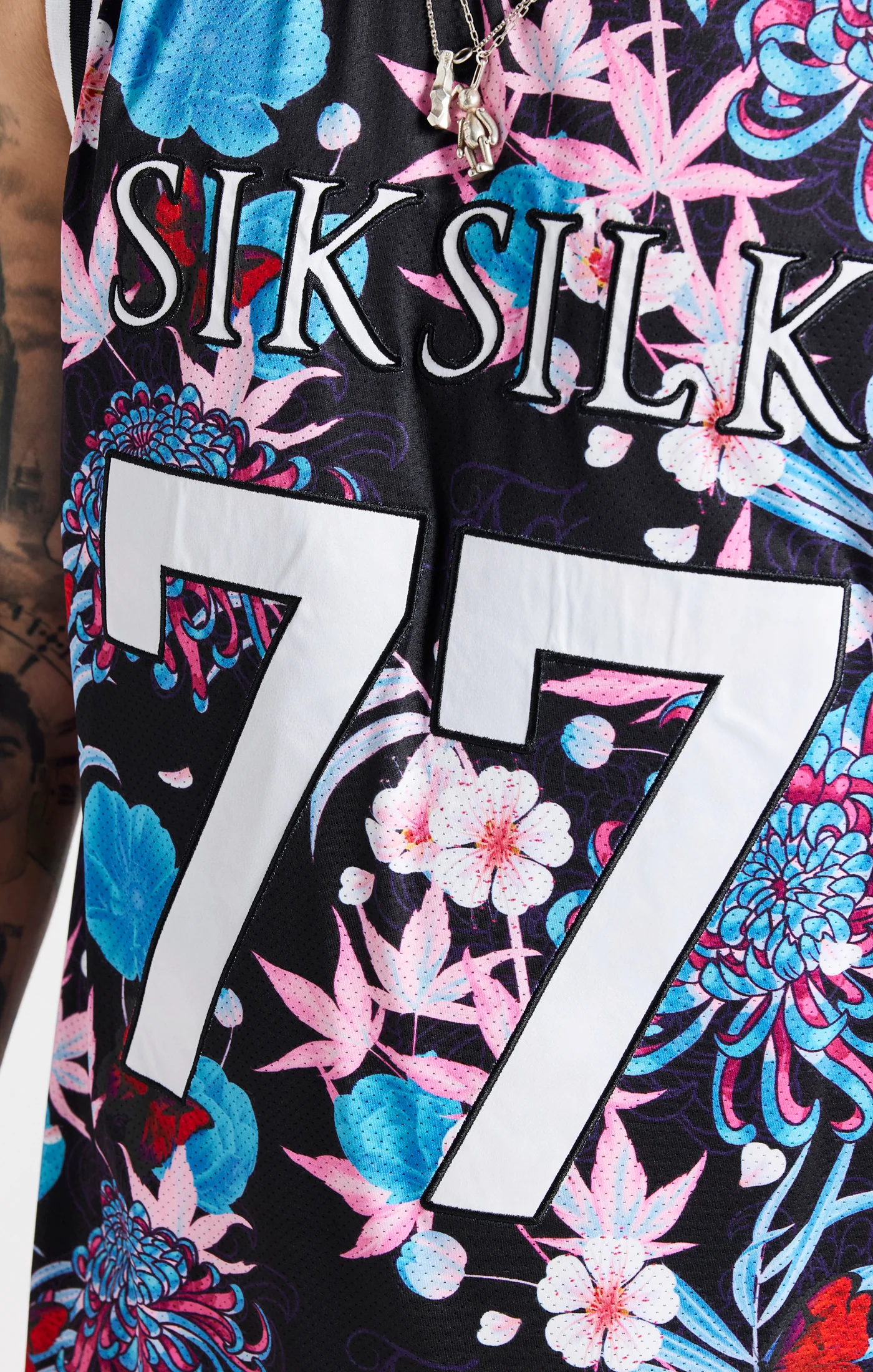 SikSilk X Steve Aoki Mesh Baseball Vest - Blue,Pink & White - Image 3