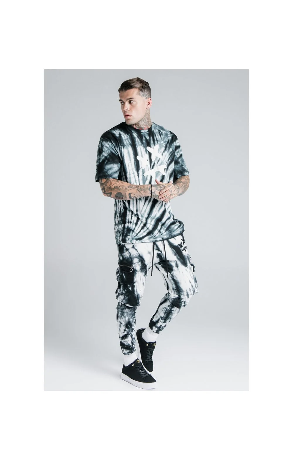 SikSilk X Steve Aoki S/S Oversize Essential Tee – Black & White Tie Dye - Image 7