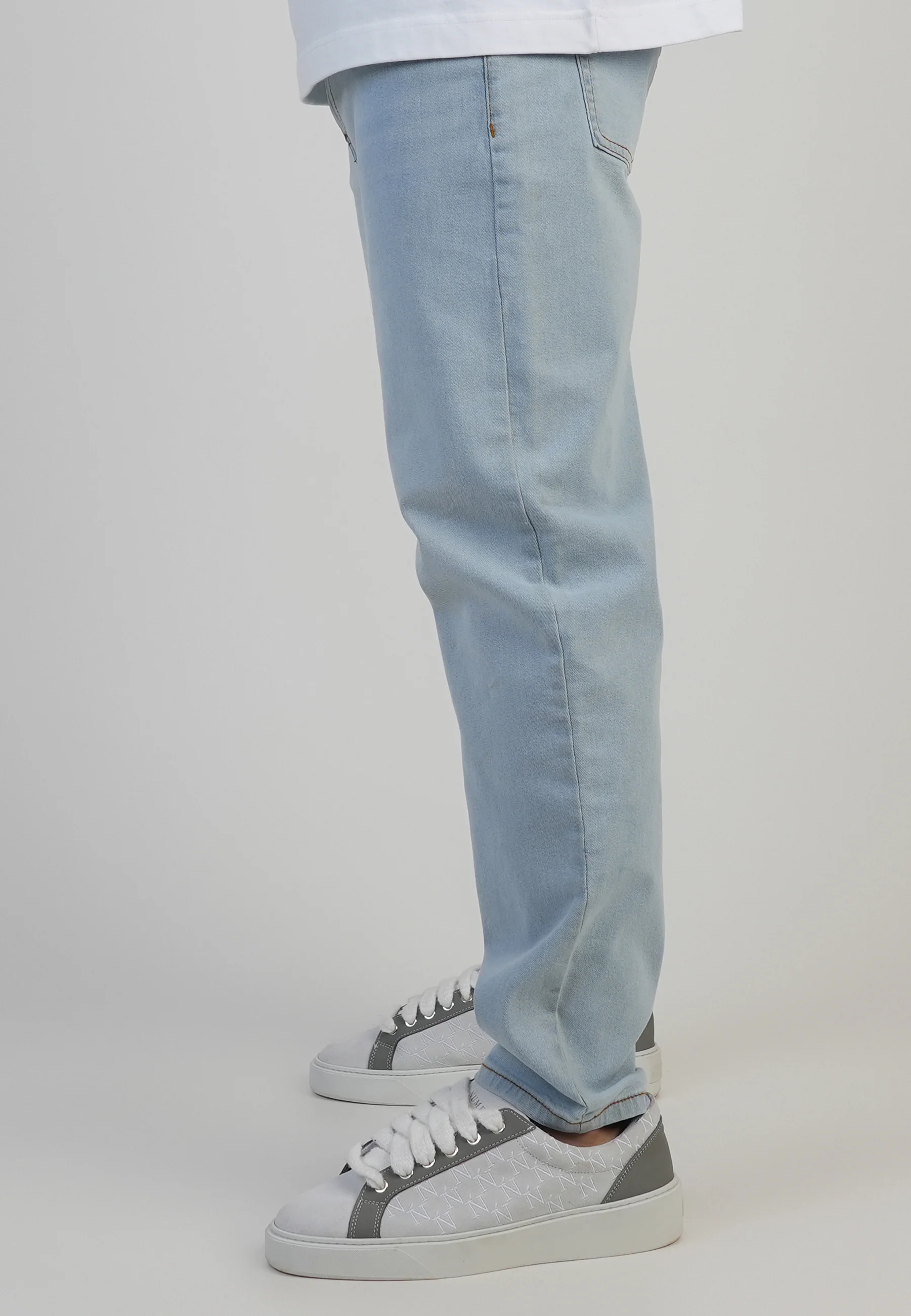 Tapered Jeans Washed Light Blue - Image 2