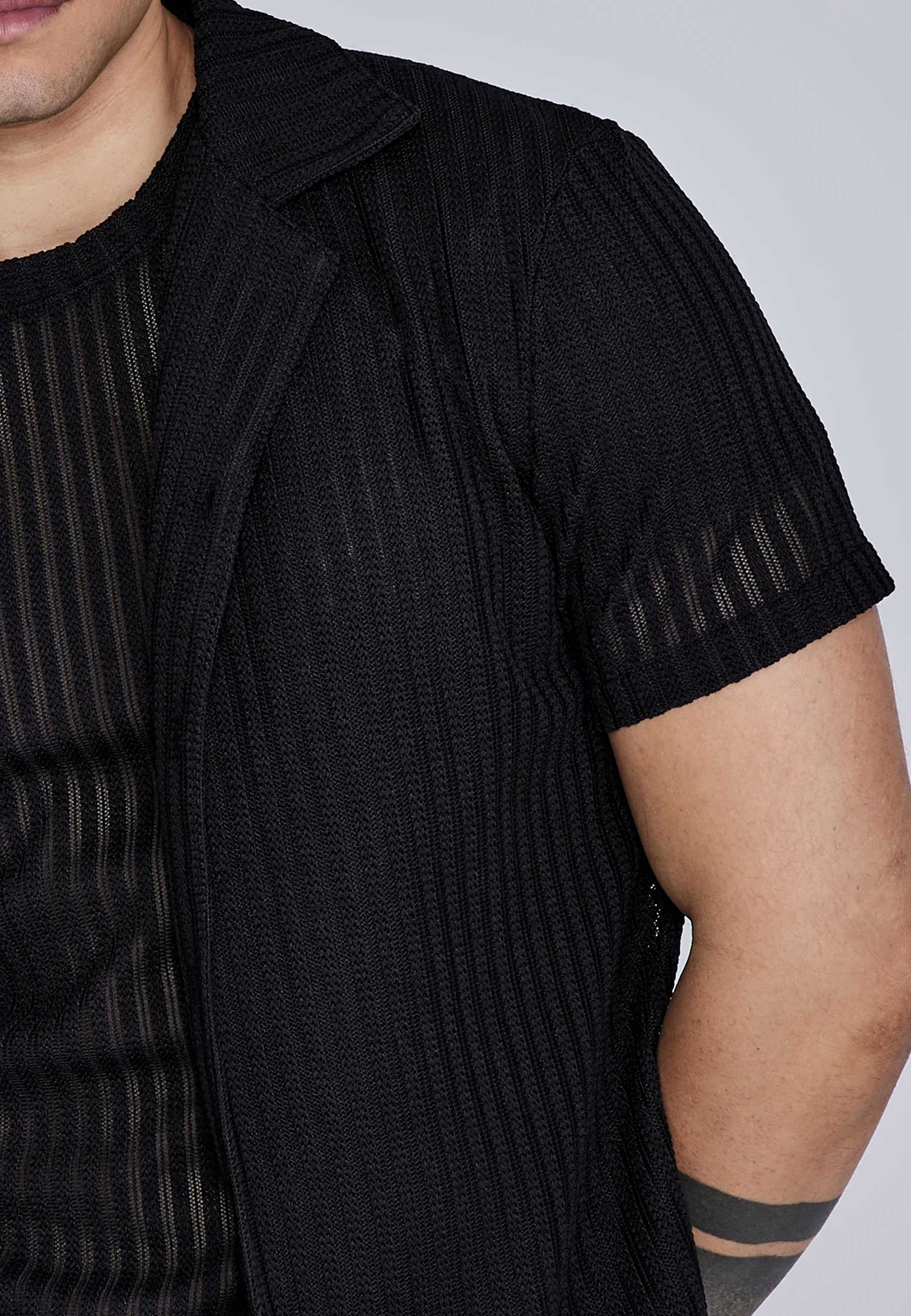 Black Textured Resort Shirt - Image 2